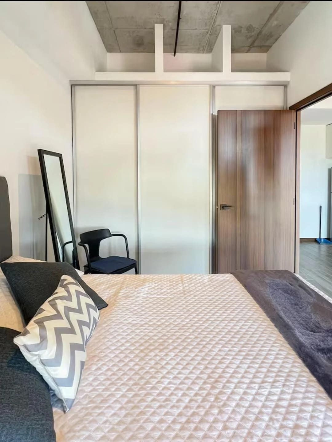 Vendo apartamento amueblado en Z.13 — Apartamento en Venta en Inara Americas, Zona 13, Guatemala, Ciudad — foto 4 de 11