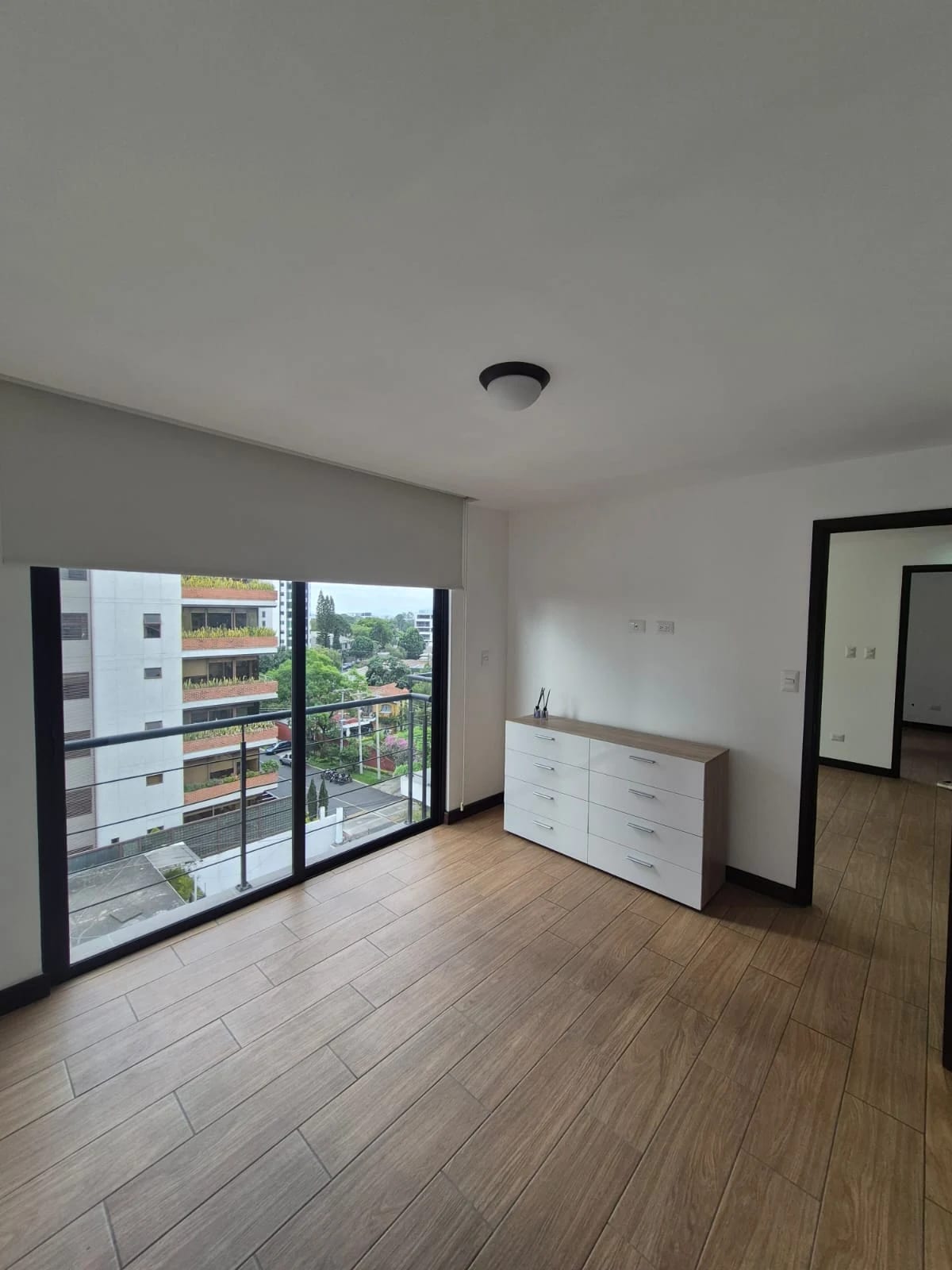 Apartamento en Renta Zona 15 Vista Hermosa 1 — Apartamento en Alquiler en Zona 15, Guatemala, Ciudad — foto 3 de 11