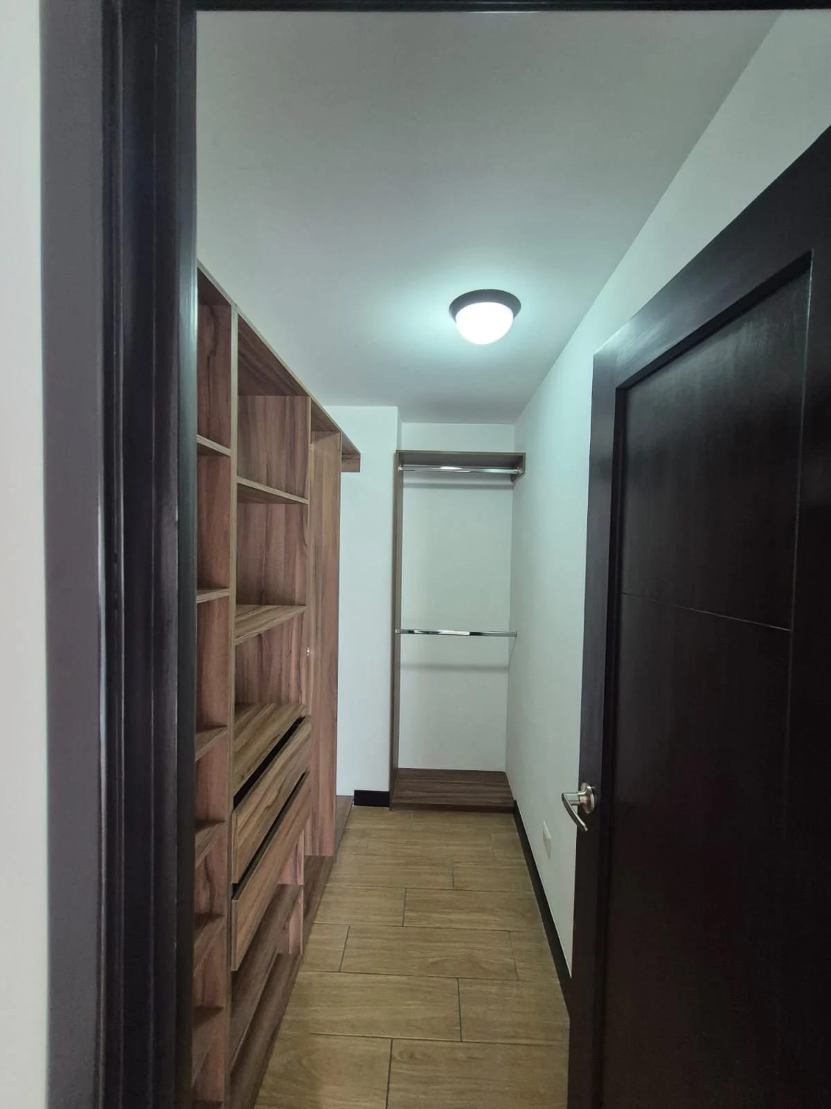 Apartamento en Renta Zona 15 Vista Hermosa 1 — Apartamento en Alquiler en Zona 15, Guatemala, Ciudad — foto 7 de 11