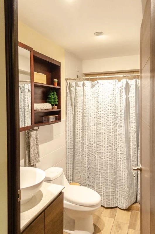 Apartamento en Venta Amueblado y Equipado Zona 13, Torre Pamplona — Apartamento en Venta en Altaire, Zona 13, Guatemala, Ciudad — foto 3 de 15