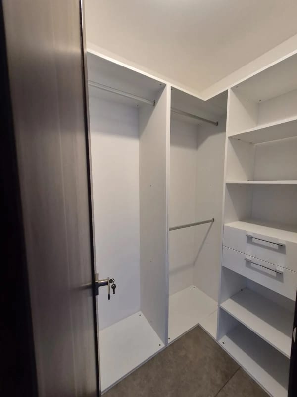 En Renta Precioso Apartamento con Terraza, San Lázaro Zona 15 — Apartamento en Alquiler en San Lázaro, Zona 15, Guatemala, Ciudad — foto 6 de 12