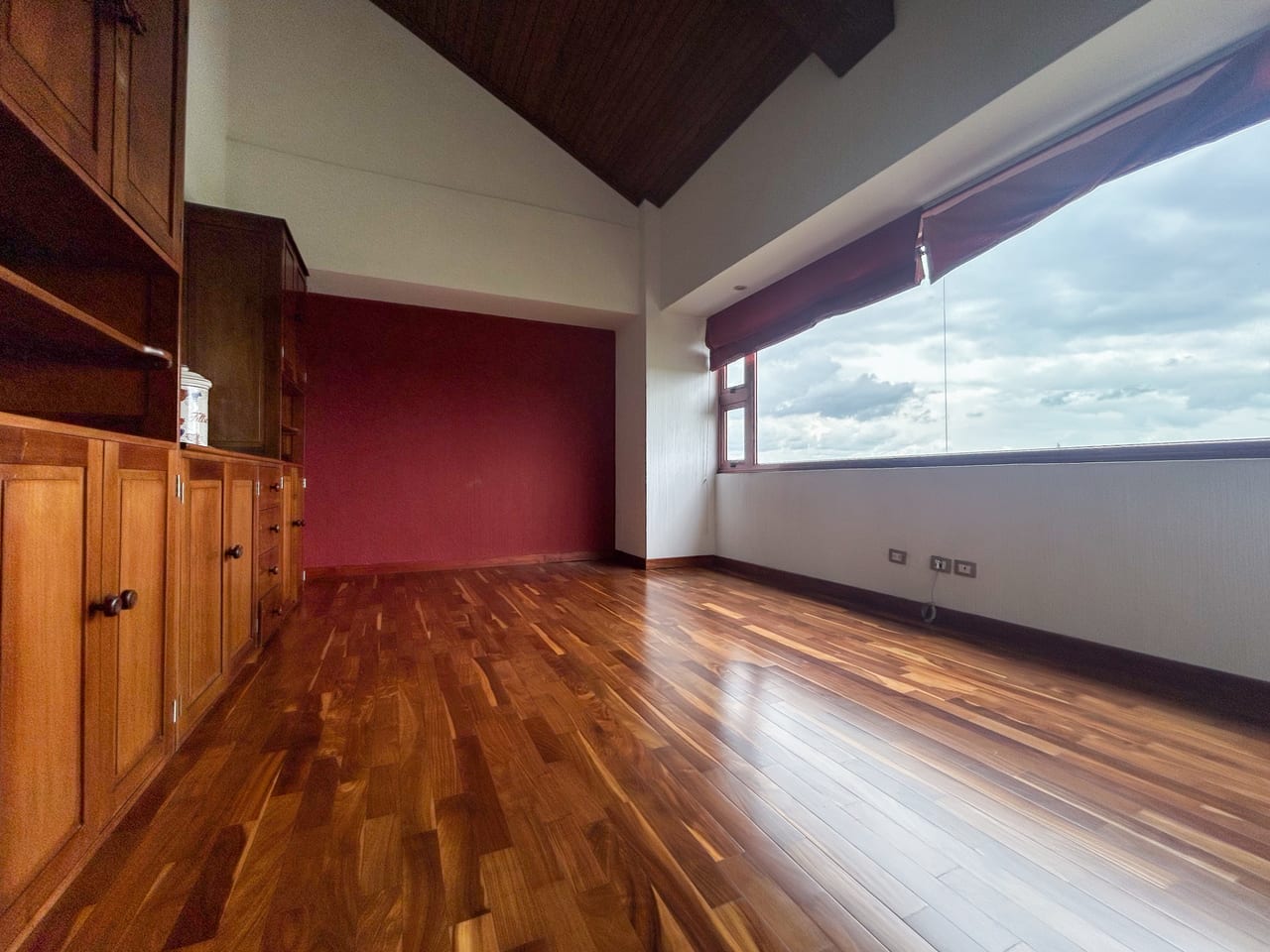 Lindo Penthouse en Venta Zona 15, Vista Hermosa 1 — Apartamento en Venta en Vista Hermosa I, Zona 15, Guatemala, Ciudad — foto 5 de 17
