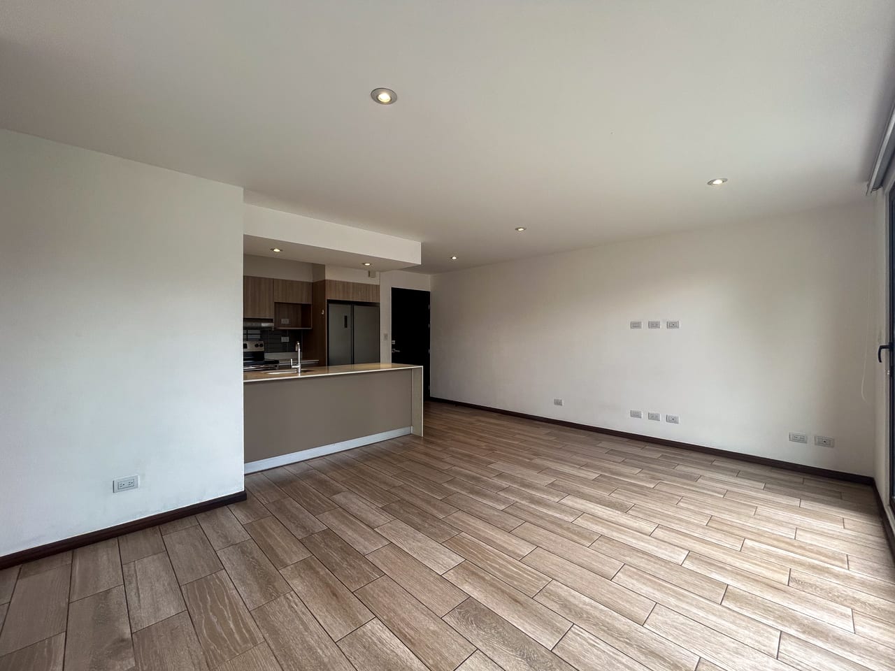 En Venta Apartamento con Jardín San Isidro 2021, Zona 16 — Apartamento en Venta en Zona 16, Guatemala, Ciudad — foto 4 de 12