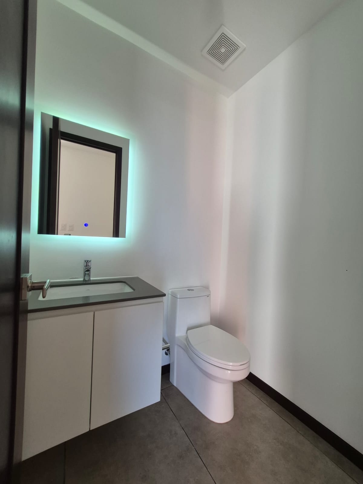 Rento Apartamento San Lázaro Zona 15 — Apartamento en Alquiler en San Lázaro, Zona 15, Guatemala, Ciudad — foto 10 de 10