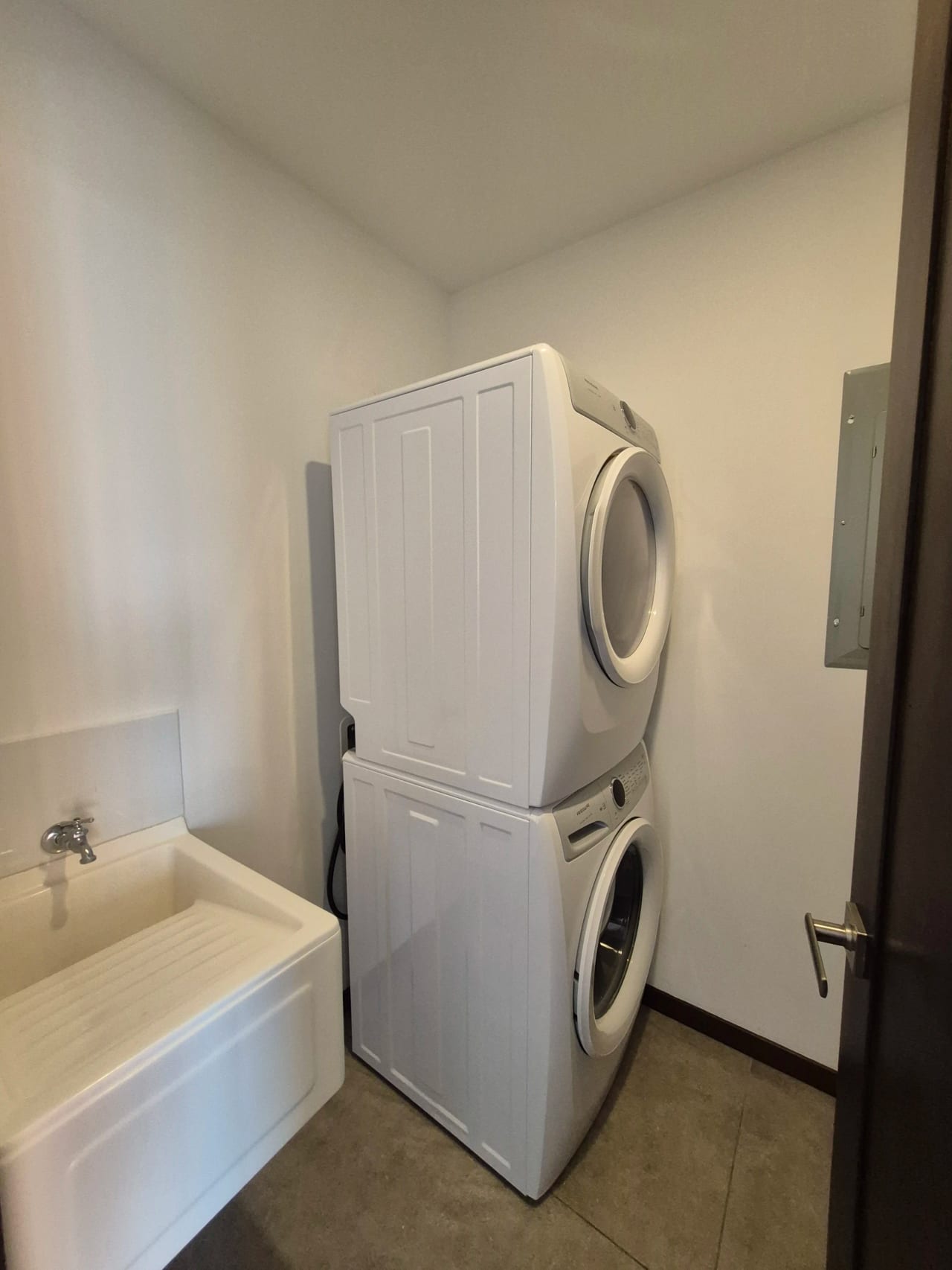 Moderno Apartamento en Venta Sector San Lázaro, Zona 15 — Apartamento en Venta en Zona 15, Guatemala, Ciudad — foto 11 de 11