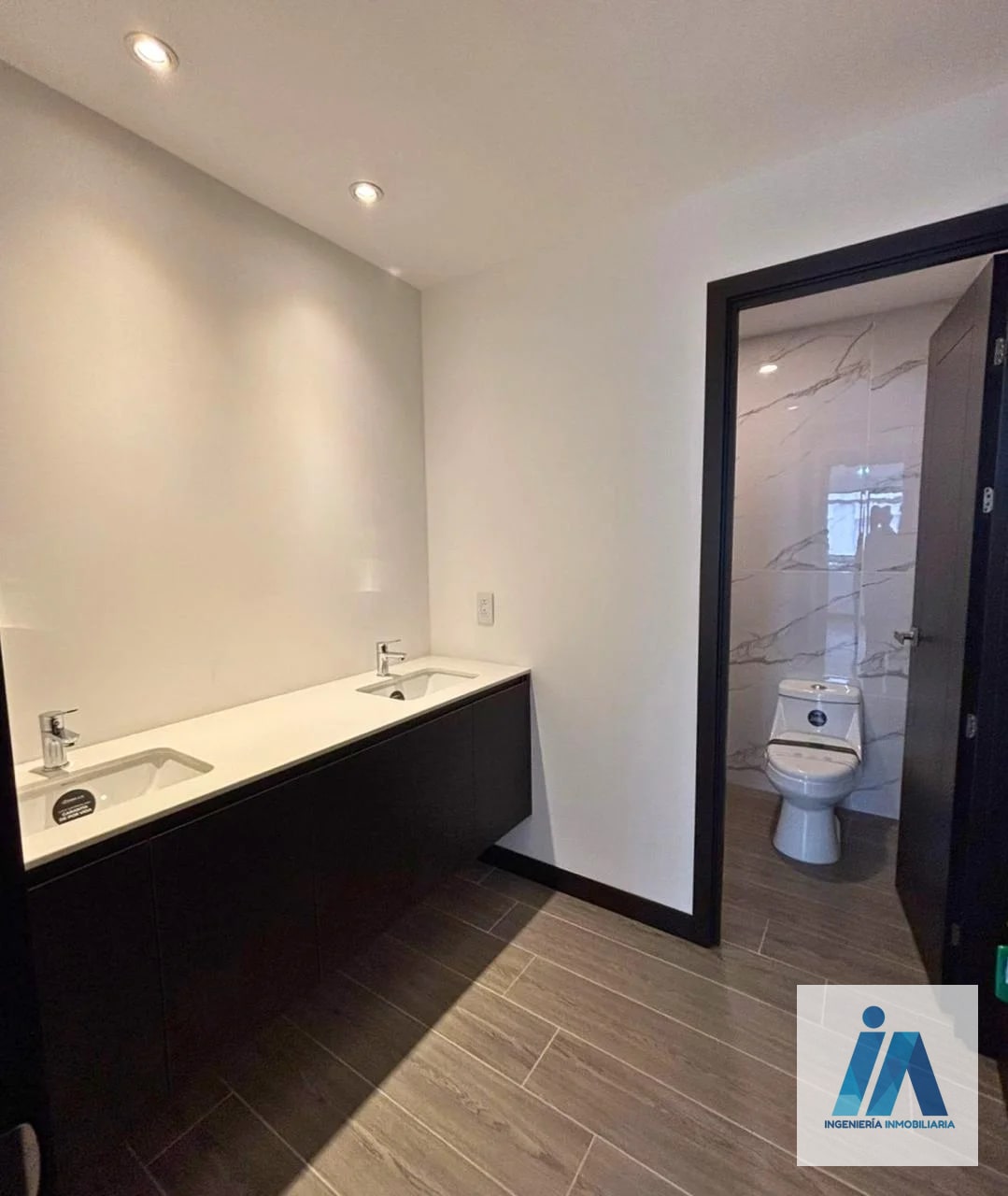 APARTAMENTO EN ALQUILER 📍Edificio Alena, Zona 15 VH II - 9