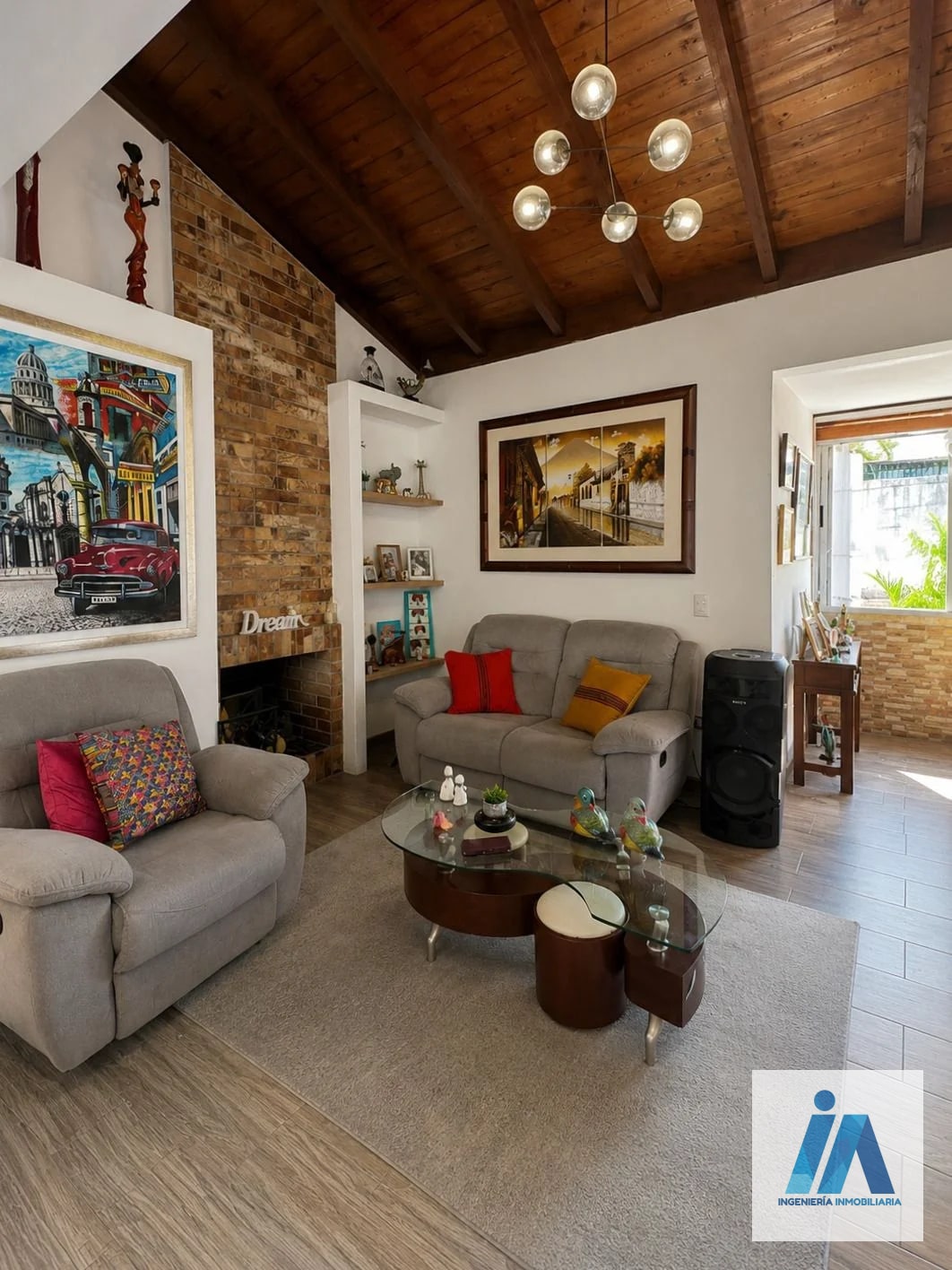APARTAMENTO REMODELADO EN VENTA📍Jardines de la Villa, Zona 10 - 1