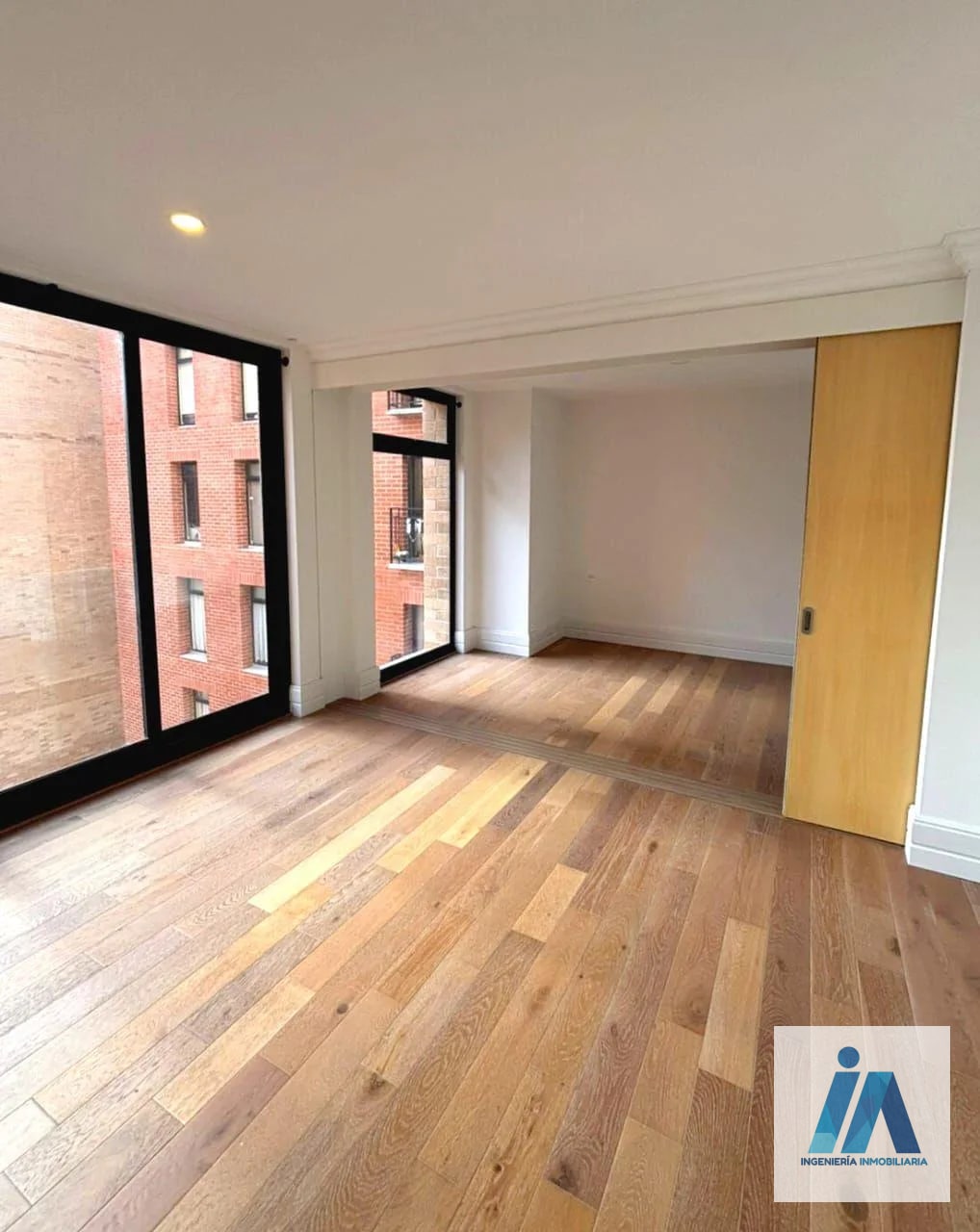⭕️ NUEVO PRECIO APARTAMENTO EN ALQUILER O VENTA📍 Edificio Céntrico, Zona 5 — Apartamento en Alquiler en Zona 5, Guatemala, Ciudad — foto 2 de 11