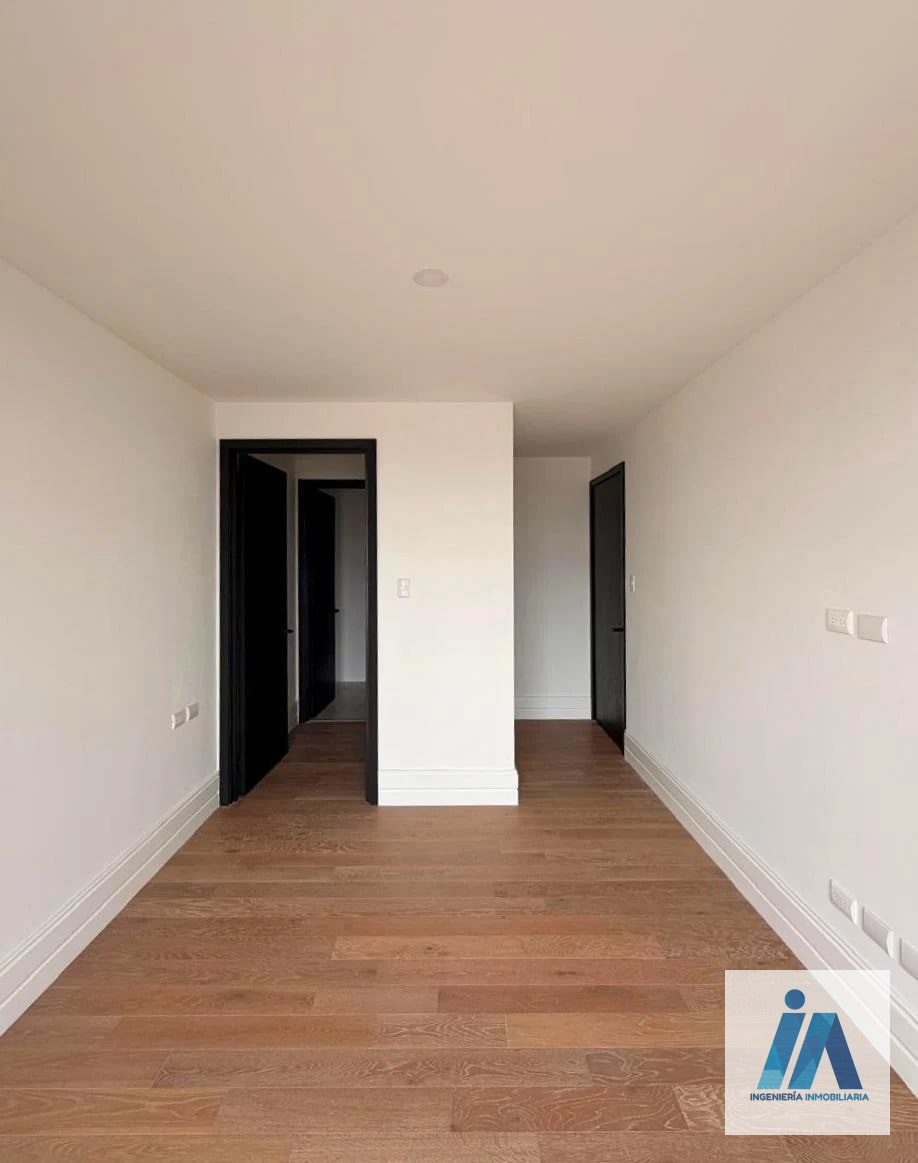 APARTAMENTO EN ALQUILER📍 Edificio Céntrico, Zona 5 — Apartamento en Alquiler en Zona 5, Guatemala, Ciudad — foto 8 de 12