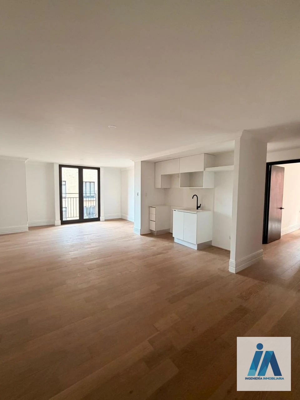 APARTAMENTO EN ALQUILER đ Edificio CĂ©ntrico, Zona 5 â Apartamento en Alquiler en Zona 5, Guatemala, Ciudad â foto 3 de 17