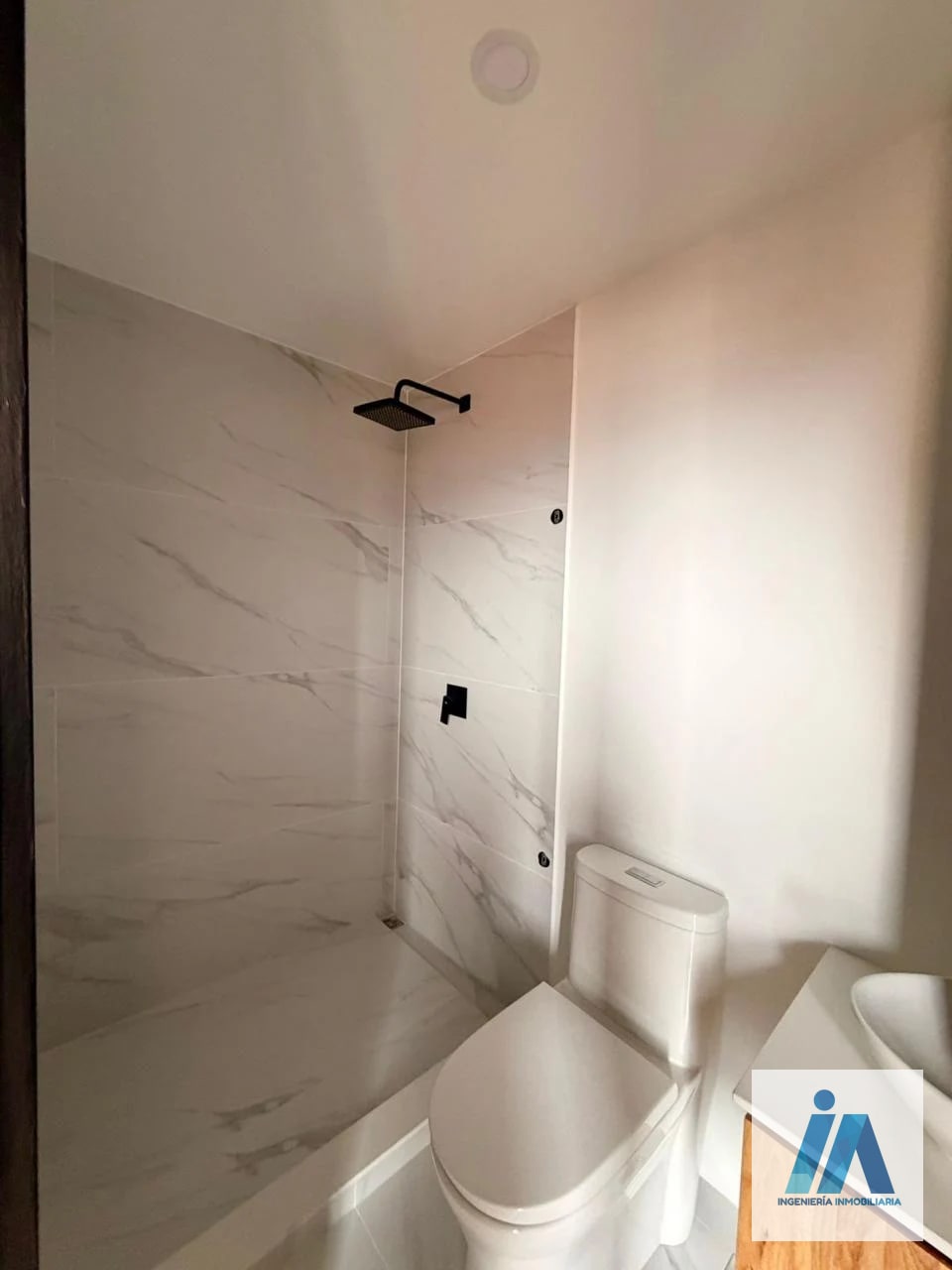 APARTAMENTO EN ALQUILER đ Edificio CĂ©ntrico, Zona 5 â Apartamento en Alquiler en Zona 5, Guatemala, Ciudad â foto 12 de 17