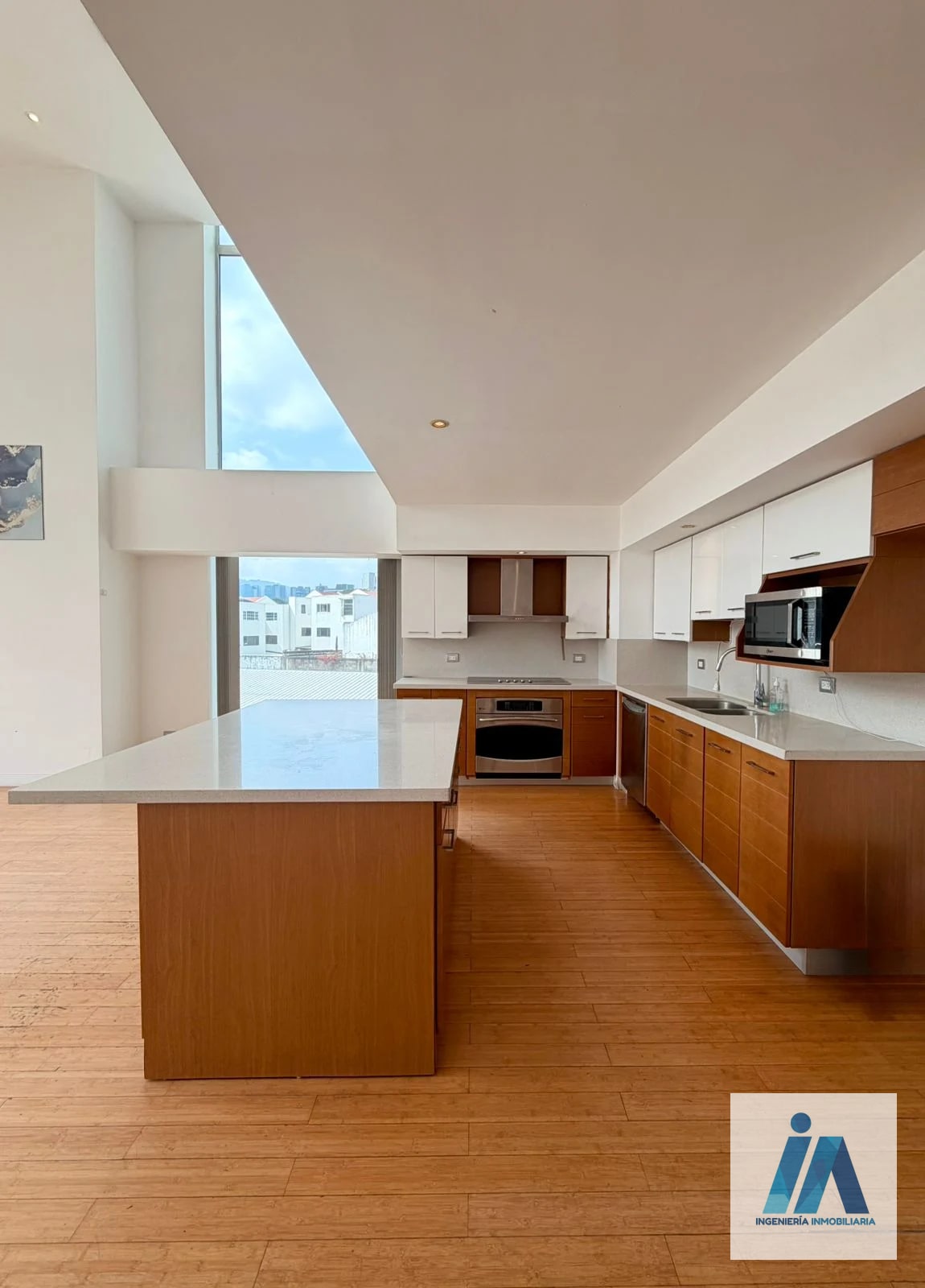 APARTAMENTO EN ALQUILER o VENTA📍 Edificio Atrium, zona 10 — Apartamento en Alquiler en Zona 10, Guatemala, Ciudad — foto 6 de 16