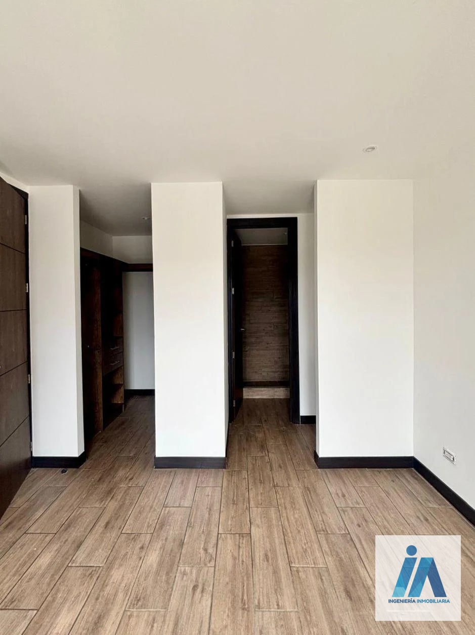 APARTAMENTO EN ALQUILER 📍Marques de Oakland zona 10, Diagonal 6 — Apartamento en Alquiler en Zona 10, Guatemala, Ciudad — foto 6 de 11