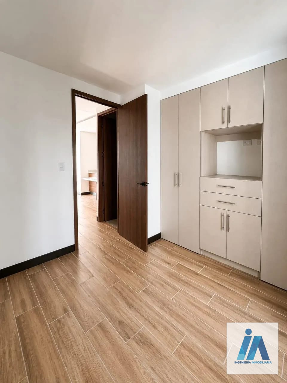 APARTAMENTO EN ALQUILER 📍 Edificio Abitare Américas, Zona 13 — Apartamento en Alquiler en Zona 13, Guatemala, Ciudad — foto 11 de 17