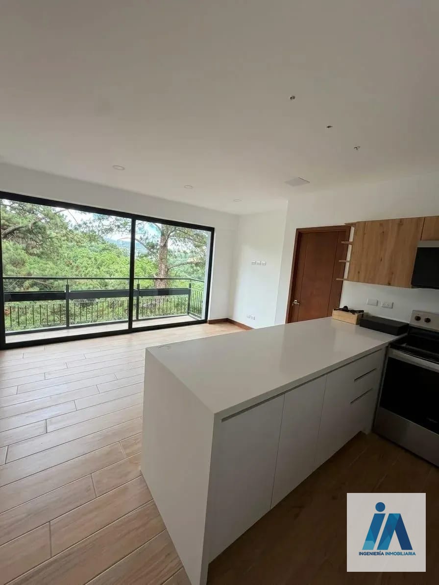APARTAMENTO EN ALQUILER 📍 Edificio Vilabosque Kanajuyú, Zona 16 — Apartamento en Alquiler en Zona 16, Guatemala, Ciudad — foto 4 de 9