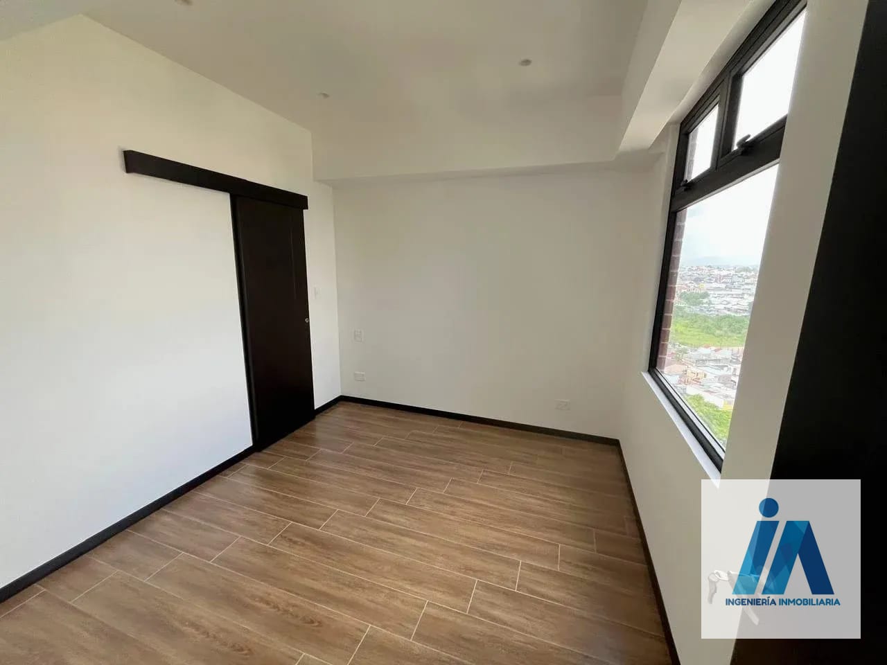 APARTAMENTO EN ALQUILER 📍 Edificio Marabi, Mariscal Zona 11 — Apartamento en Alquiler en Zona 11, Guatemala, Ciudad — foto 3 de 6