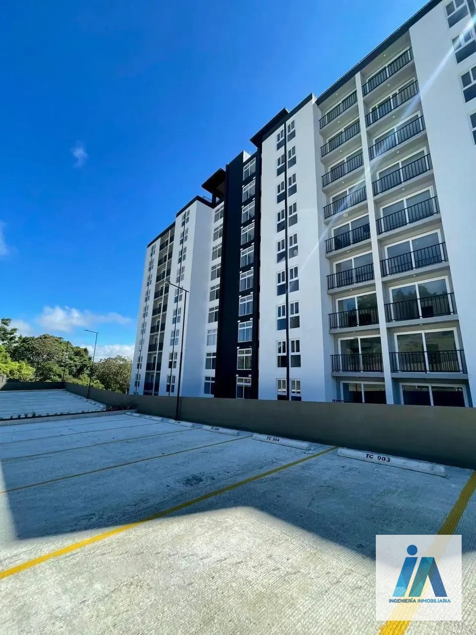 Apartamento en Alquiler o Venta 🍃 Edificio Bari, KM. 18.5 CAES — Apartamento en Alquiler en Carretera a El Salvador, Guatemala, Ciudad — foto 1 de 11