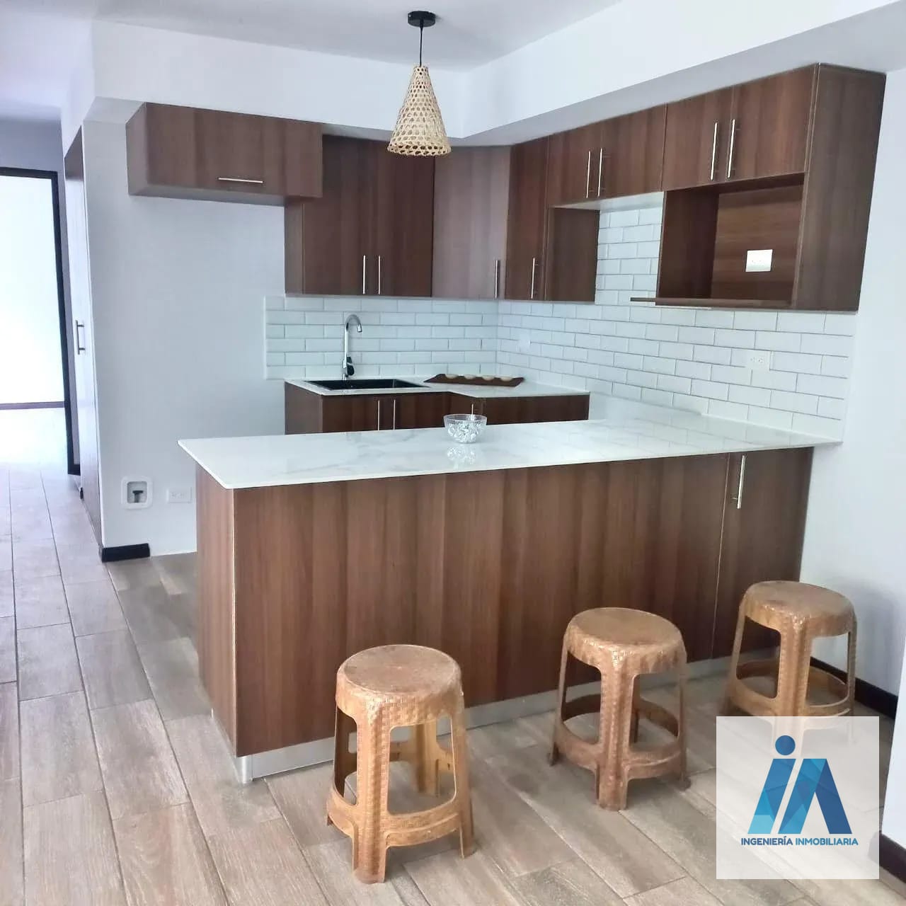 Apartamento en Alquiler o Venta 🍃 Edificio Bari, KM. 18.5 CAES — Apartamento en Alquiler en Carretera a El Salvador, Guatemala, Ciudad — foto 3 de 11