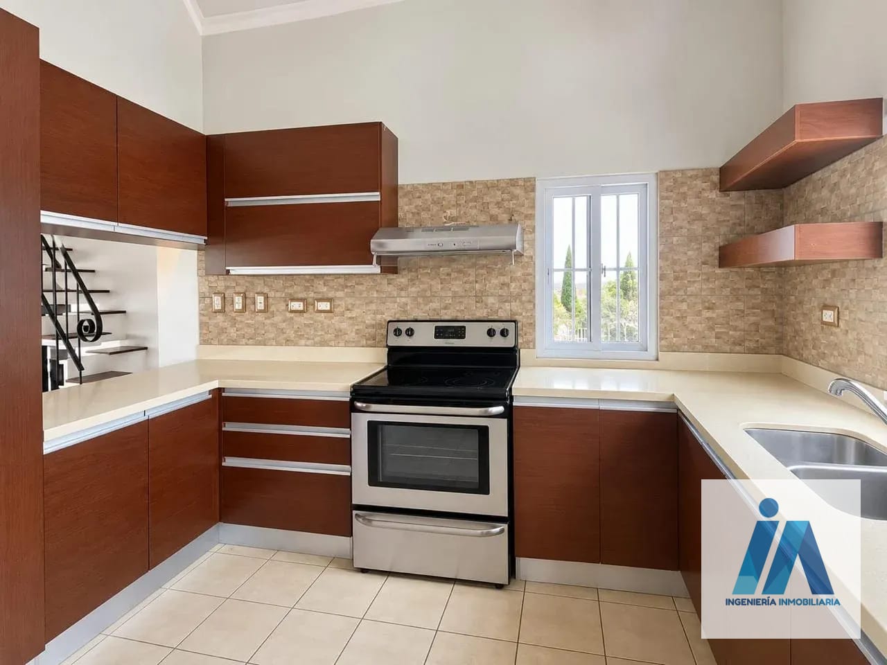 APARTAMENTO TIPO LOFT EN ALQUILER 📍 Condominio La Vista, Zona 16 — Apartamento en Alquiler en Zona 16, Guatemala, Ciudad — foto 5 de 11