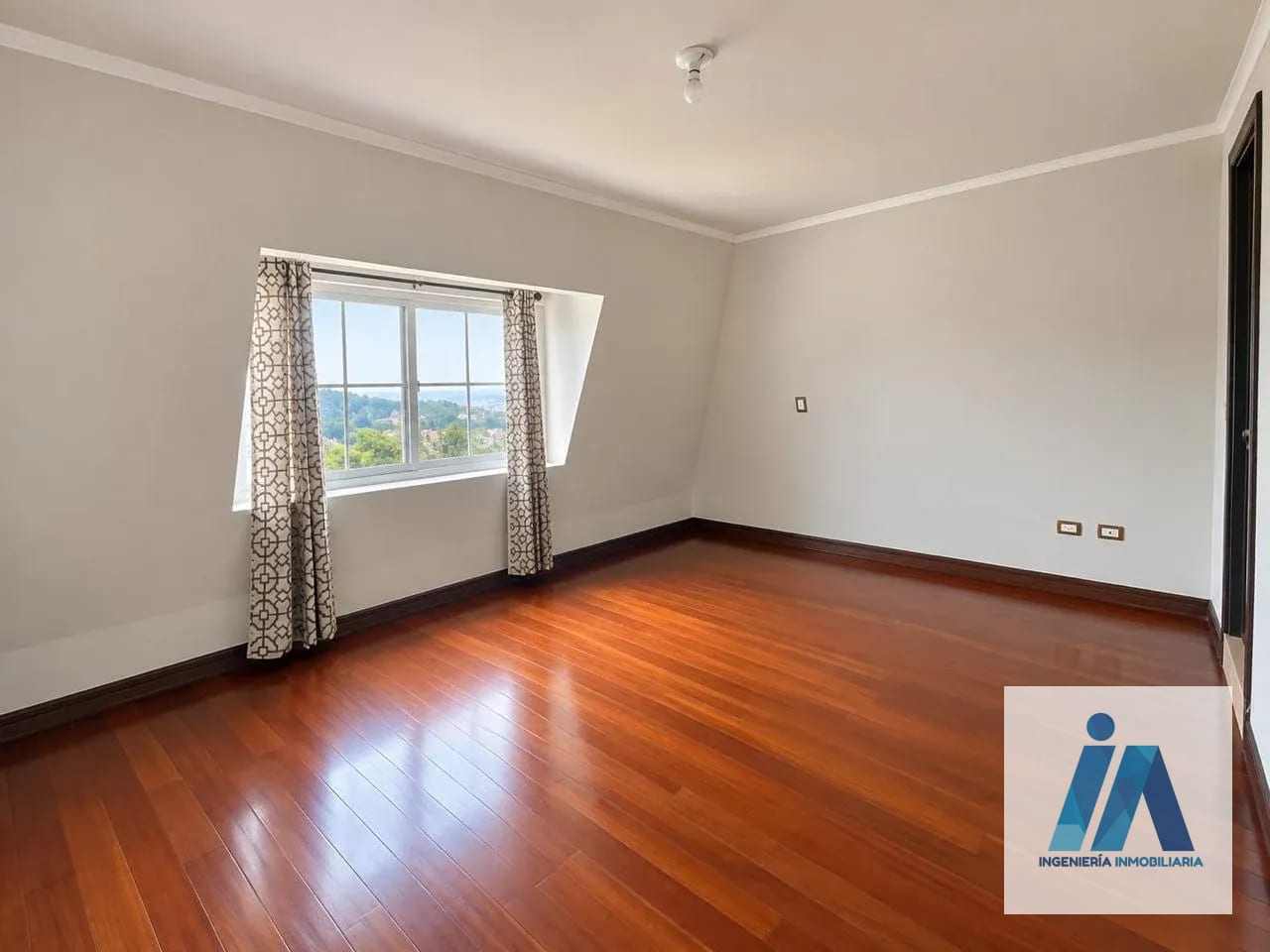 APARTAMENTO TIPO LOFT EN ALQUILER 📍 Condominio La Vista, Zona 16 — Apartamento en Alquiler en Zona 16, Guatemala, Ciudad — foto 10 de 11