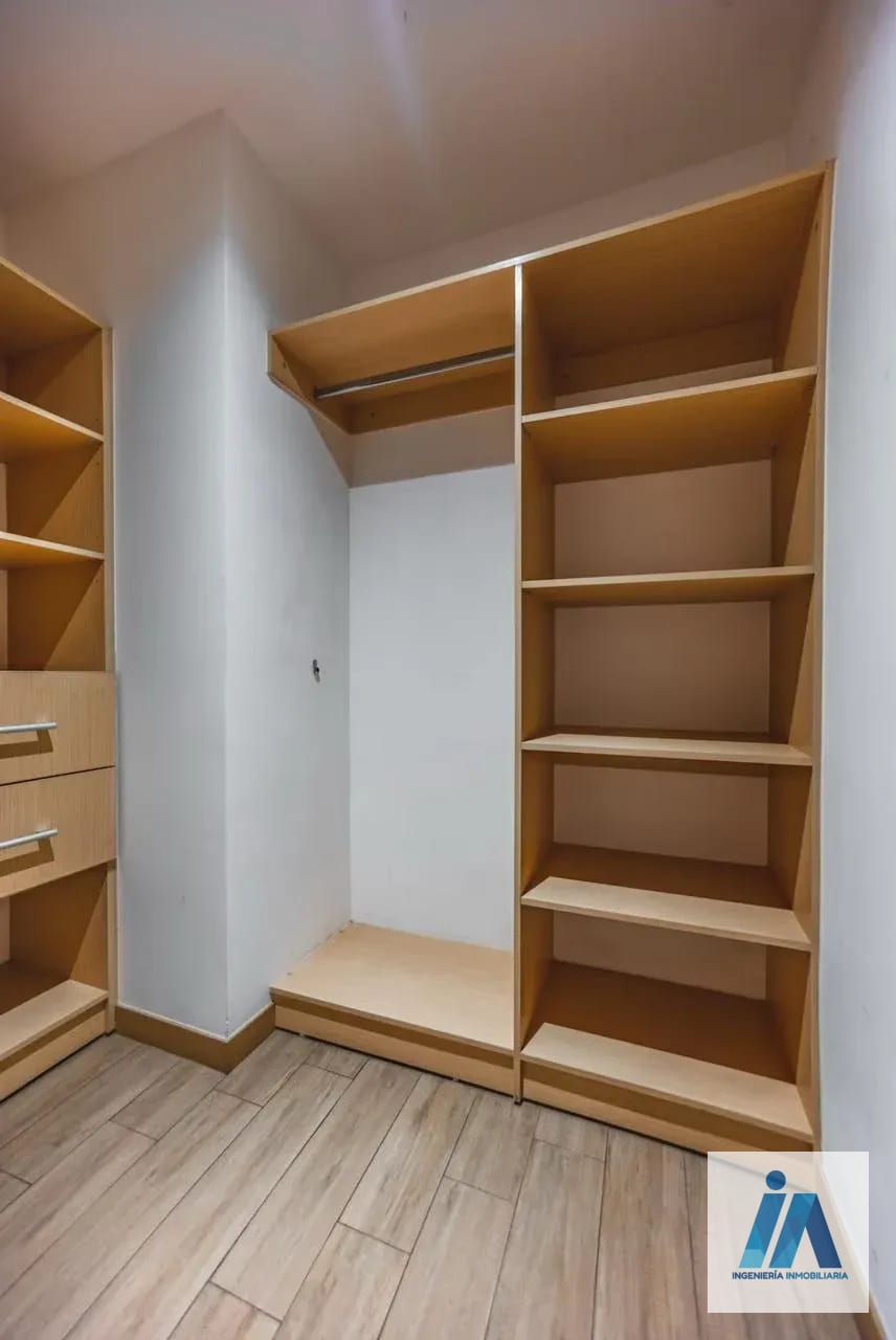 APARTAMENTO AMUEBLADO EN VENTA 📍 Edificio City haus, Zona 10 — Apartamento en Venta en Zona 10, Guatemala, Ciudad — foto 7 de 12
