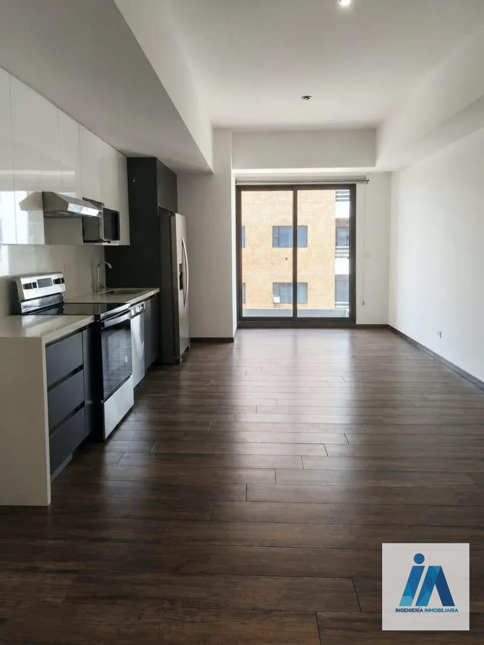 APARTAMENTO EN VENTA 📍 Edificio Moretti, Zona 10 — Apartamento en Venta en Zona 10, Guatemala, Ciudad — foto 3 de 13