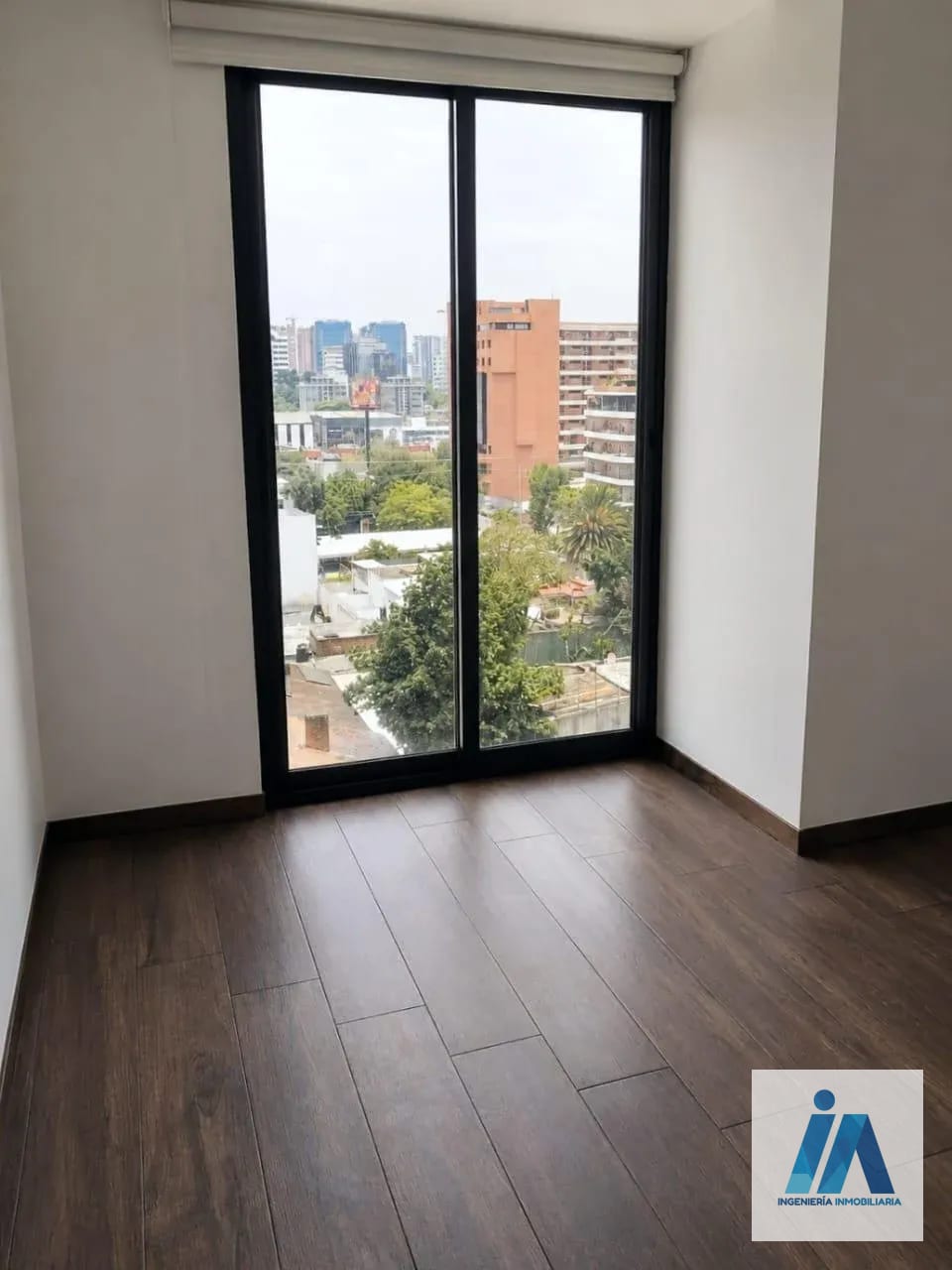 APARTAMENTO EN VENTA 📍 Edificio Moretti, Zona 10 — Apartamento en Venta en Zona 10, Guatemala, Ciudad — foto 4 de 13