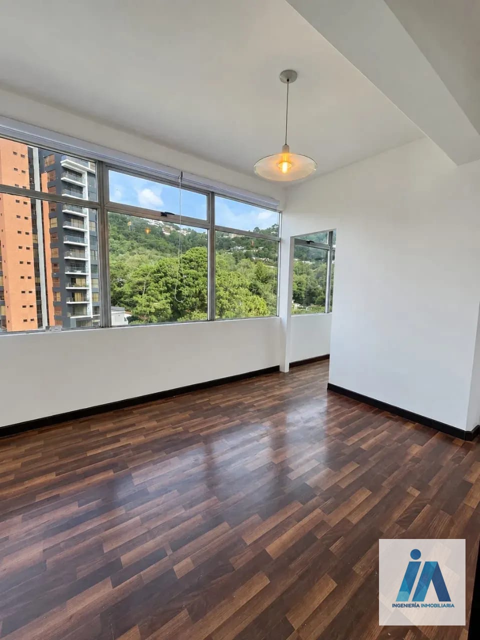 APARTAMENTO EN ALQUILER 📍 Edificio Convista, San Lázaro, Zona 15 — Apartamento en Alquiler en Zona 15, Guatemala, Ciudad — foto 1 de 10