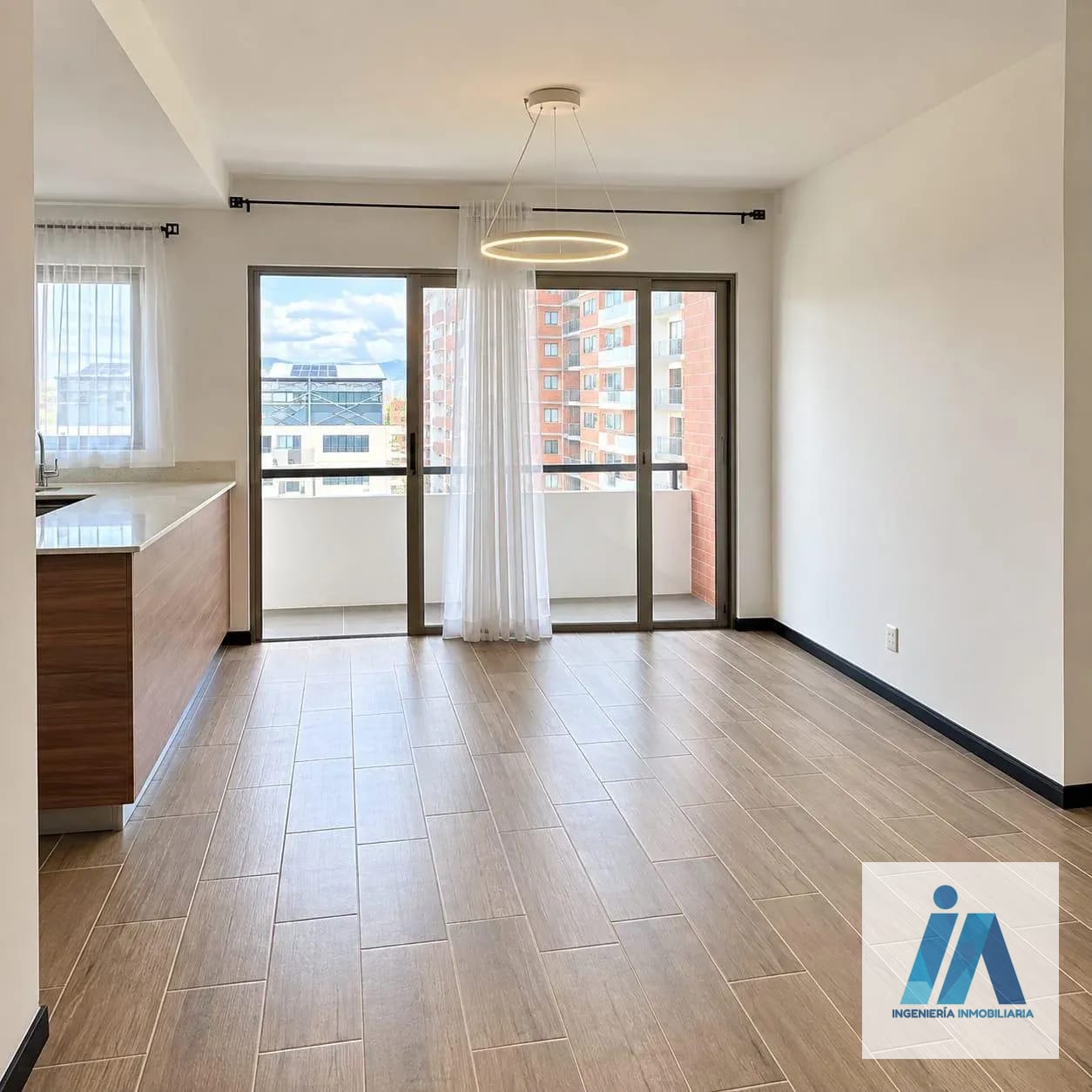 APARTAMENTO EN ALQUILER 📍 Edificio Segheria, Zona 14 La Villa — Apartamento en Alquiler en Segheria, Zona 14, Guatemala, Ciudad — foto 3 de 13