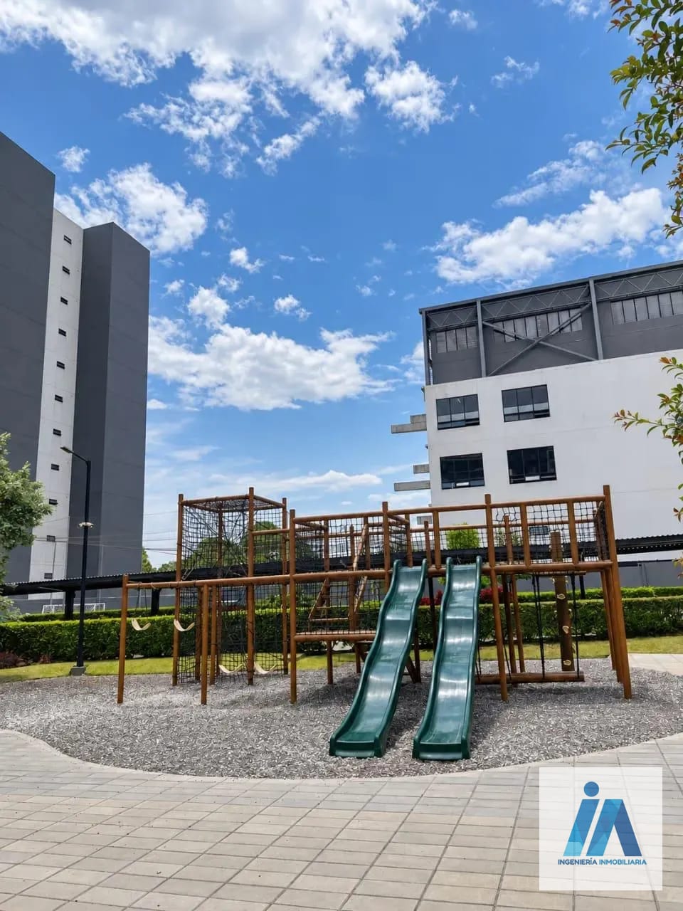 APARTAMENTO EN ALQUILER 📍 Edificio Segheria, Zona 14 La Villa — Apartamento en Alquiler en Segheria, Zona 14, Guatemala, Ciudad — foto 12 de 13
