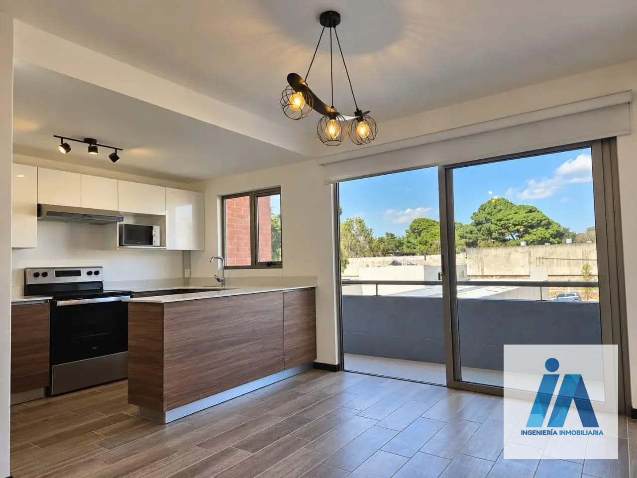 APARTAMENTO EN ALQUILER 📍 Edificio Segheria, Zona 14 — Apartamento en Alquiler en Segheria, Zona 14, Guatemala, Ciudad — foto 4 de 16