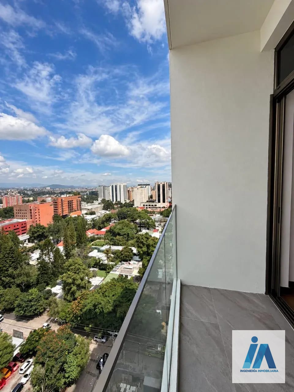 APARTAMENTO EN VENTA 📍 Edificio Atarah, Zona 10 — Apartamento en Venta en Zona 10, Guatemala, Ciudad — foto 4 de 16