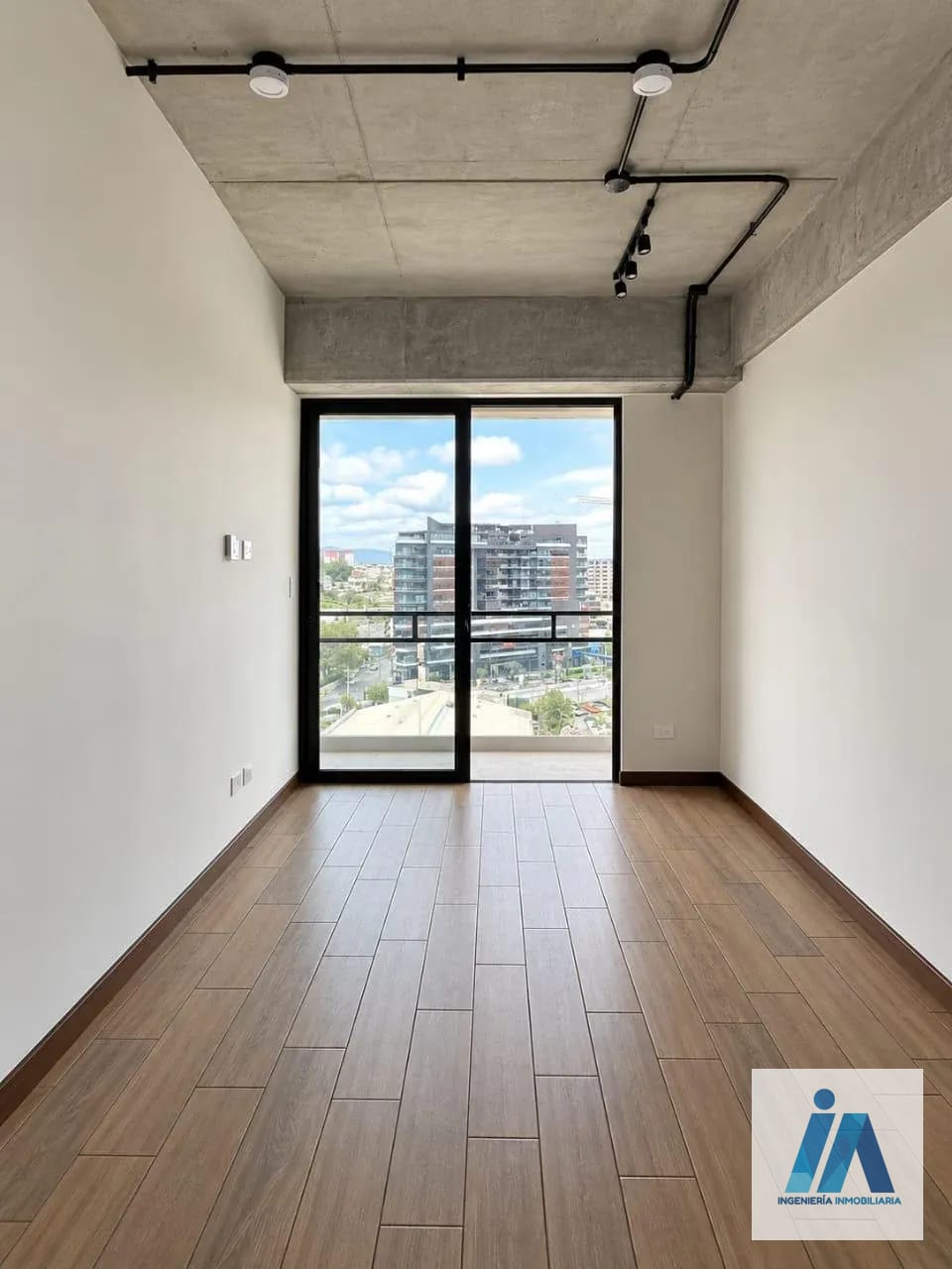 APARTAMENTO EN ALQUILER 📍Edificio Inara, Zona 4 — Apartamento en Alquiler en Zona 4, Guatemala, Ciudad — foto 2 de 15