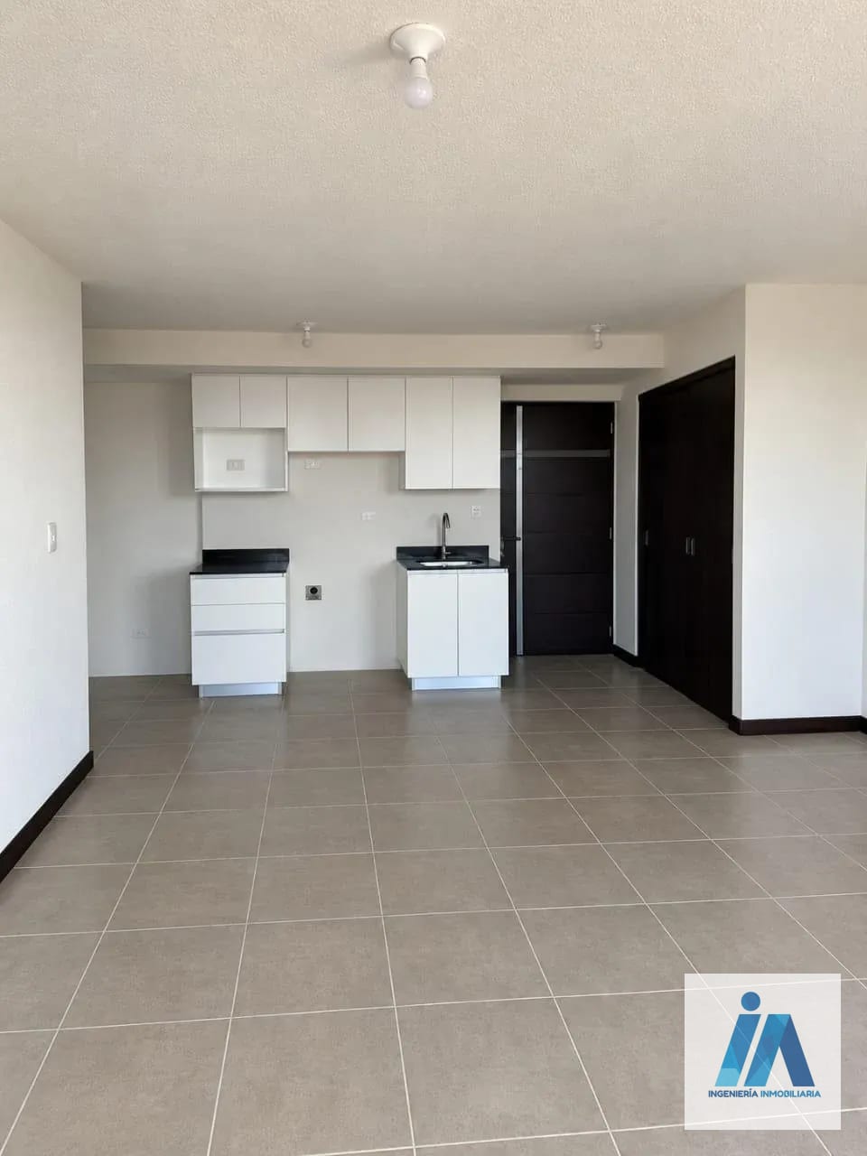 APARTAMENTO EN ALQUILER 📍 VENTA | Edificio Esenta, Zona 12 — Apartamento en Alquiler en Zona 12, Guatemala, Ciudad — foto 4 de 13