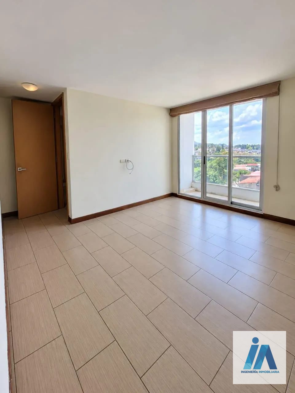 APARTAMENTO EN ALQUILER 📍 Edificio Condado La Villa, Zona 14 — Apartamento en Alquiler en Zona 14, Guatemala, Ciudad — foto 7 de 17