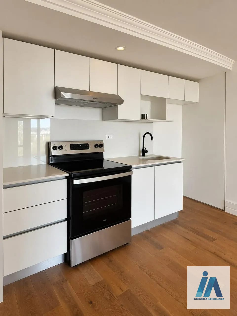 APARTAMENTO EN ALQUILER 📍 Edificio Céntrico, Zona 5 — Apartamento en Alquiler en Zona 5, Guatemala, Ciudad — foto 4 de 15