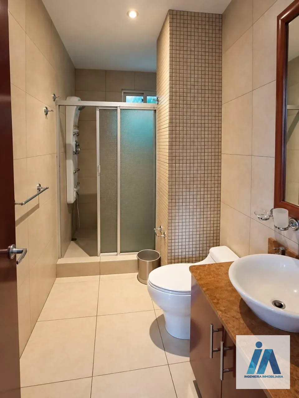 APARTAMENTO EN VENTA 📍 Edificio Vista Bella I, Km. 9.5 CAES — Apartamento en Venta en Carretera a El Salvador, Guatemala, Ciudad — foto 10 de 10