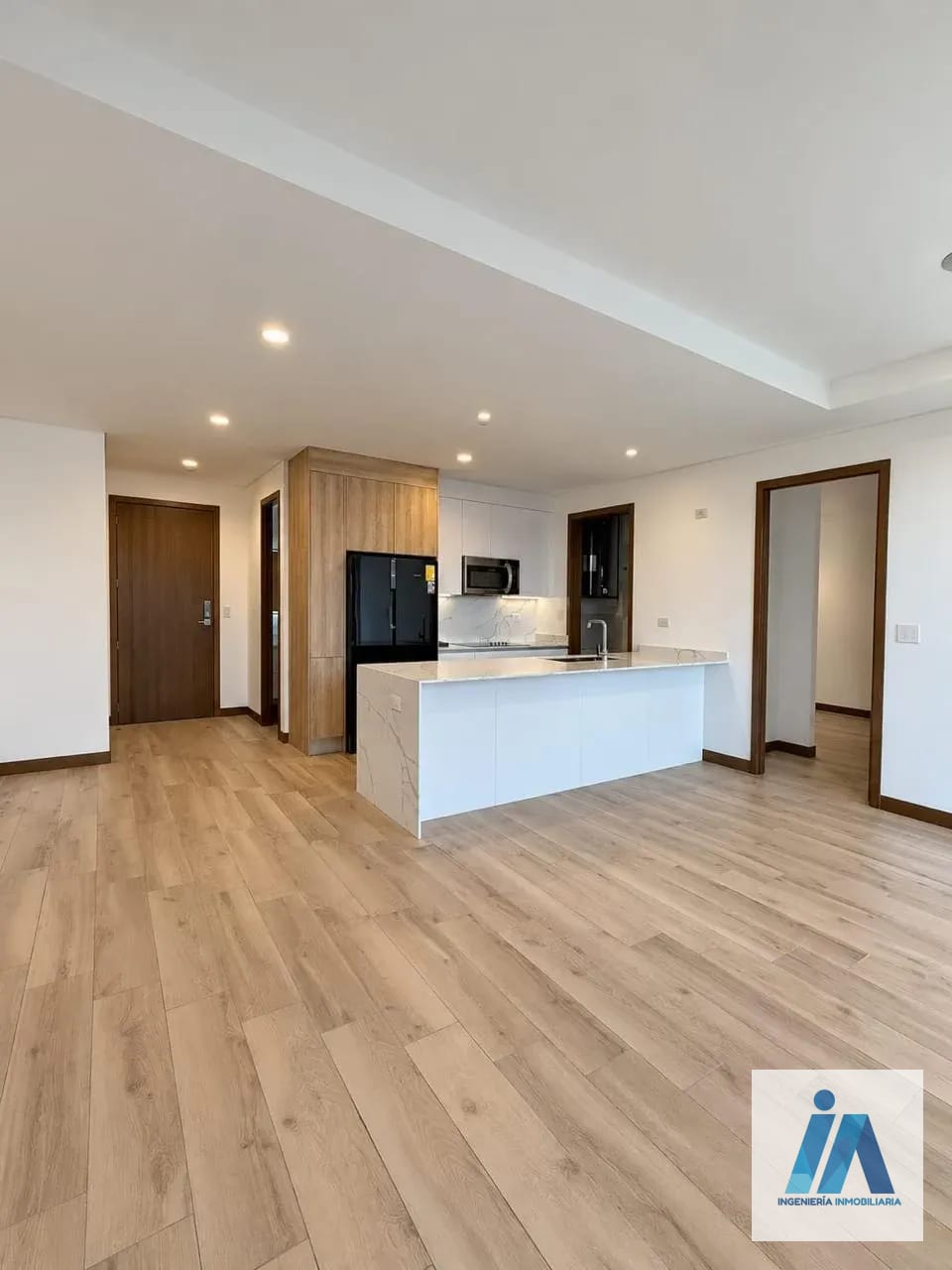 APARTAMENTO NUEVO EN ALQUILER 📍 Edificio Ferre Diez, Zona 10 — Apartamento en Alquiler en Ferré Diez, Zona 10, Guatemala, Ciudad — foto 4 de 16