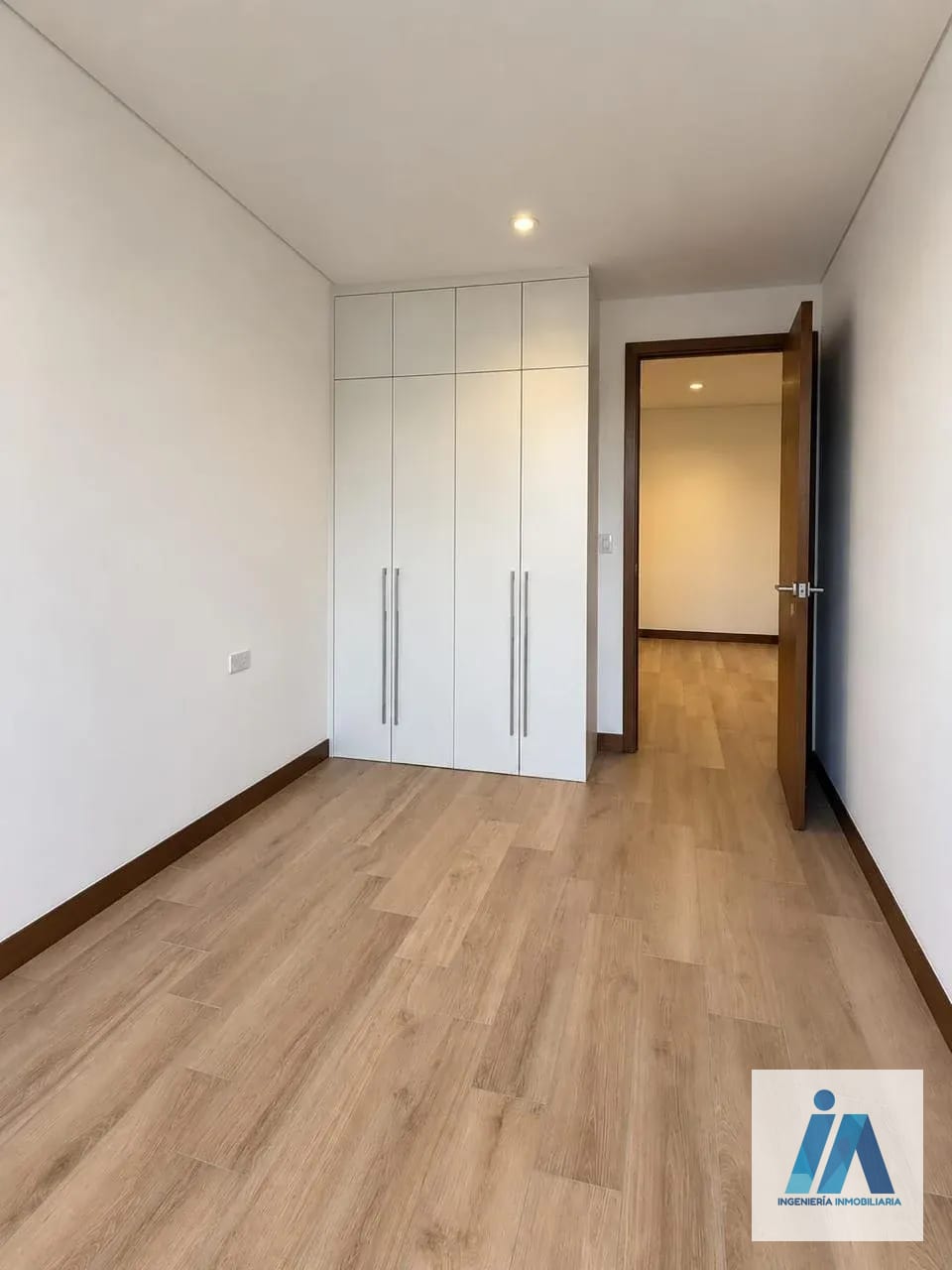 APARTAMENTO NUEVO EN ALQUILER 📍 Edificio Ferre Diez, Zona 10 — Apartamento en Alquiler en Ferré Diez, Zona 10, Guatemala, Ciudad — foto 12 de 16