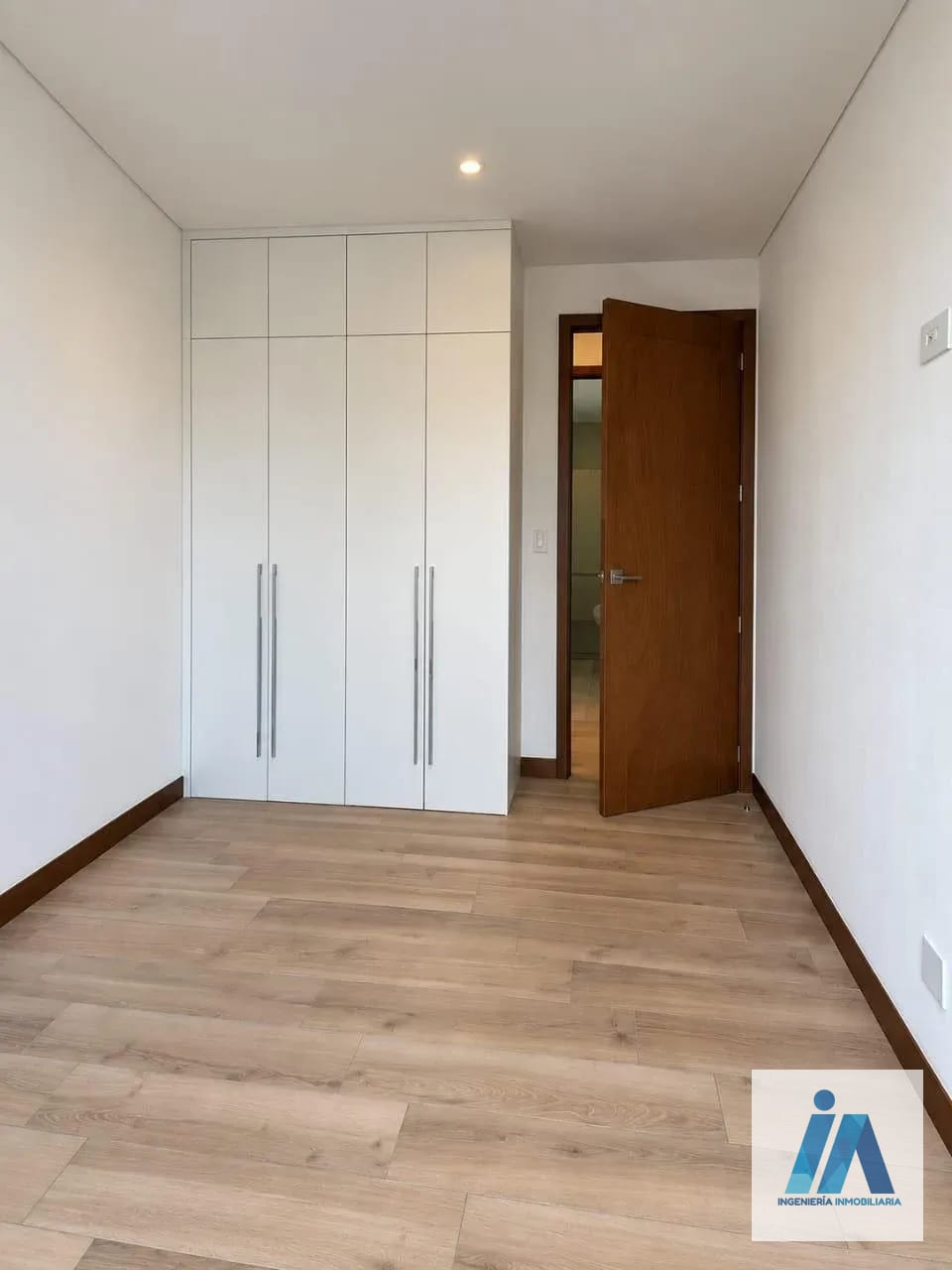 APARTAMENTO NUEVO EN ALQUILER 📍 Edificio Ferre Diez, Zona 10 — Apartamento en Alquiler en Ferré Diez, Zona 10, Guatemala, Ciudad — foto 7 de 17