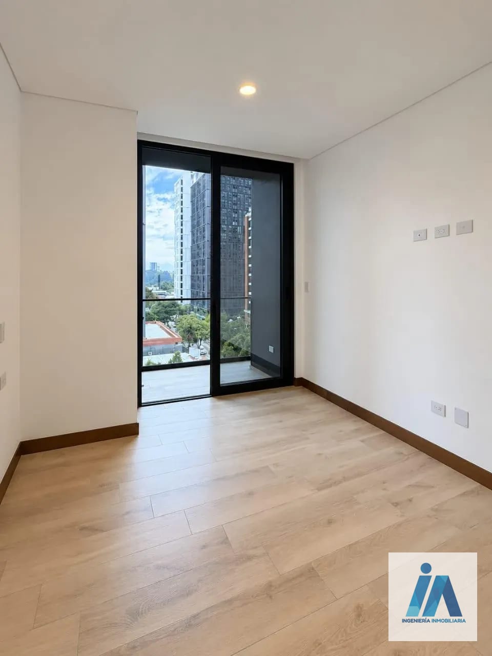 APARTAMENTO NUEVO EN ALQUILER 📍 Edificio Ferre Diez, Zona 10 — Apartamento en Alquiler en Ferré Diez, Zona 10, Guatemala, Ciudad — foto 8 de 17
