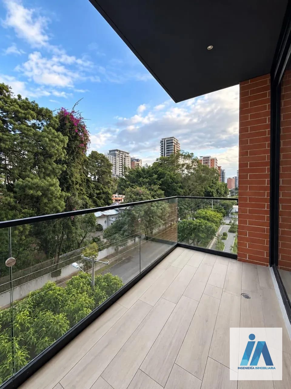 APARTAMENTO NUEVO EN ALQUILER 📍 Edificio Ferre Diez, Zona 10 — Apartamento en Alquiler en Ferré Diez, Zona 10, Guatemala, Ciudad — foto 15 de 17