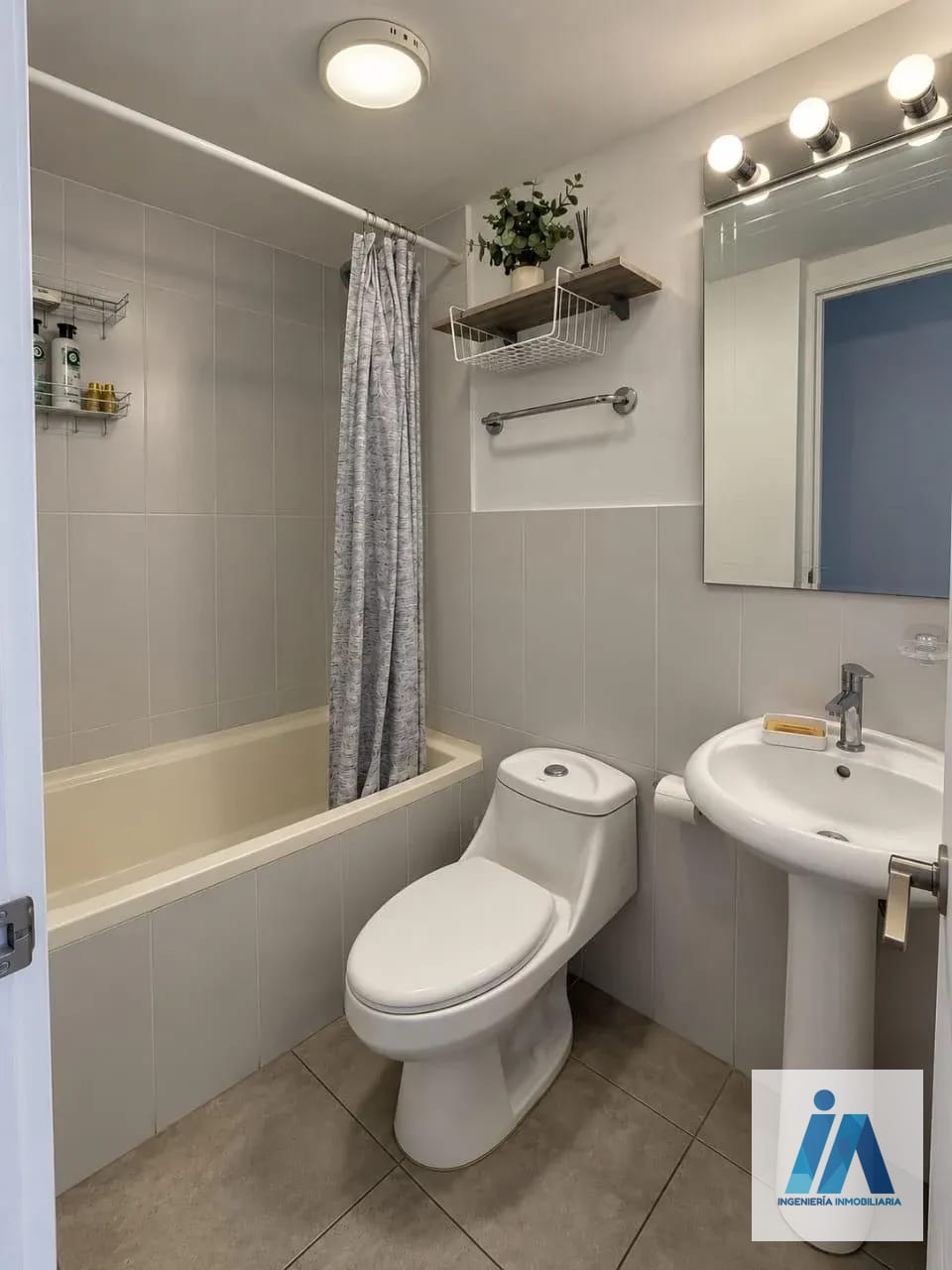 APARTAMENTO EN ALQUILER 📍 Edificio Modra, Zona 4 — Apartamento en Alquiler en Zona 4, Guatemala, Ciudad — foto 8 de 12