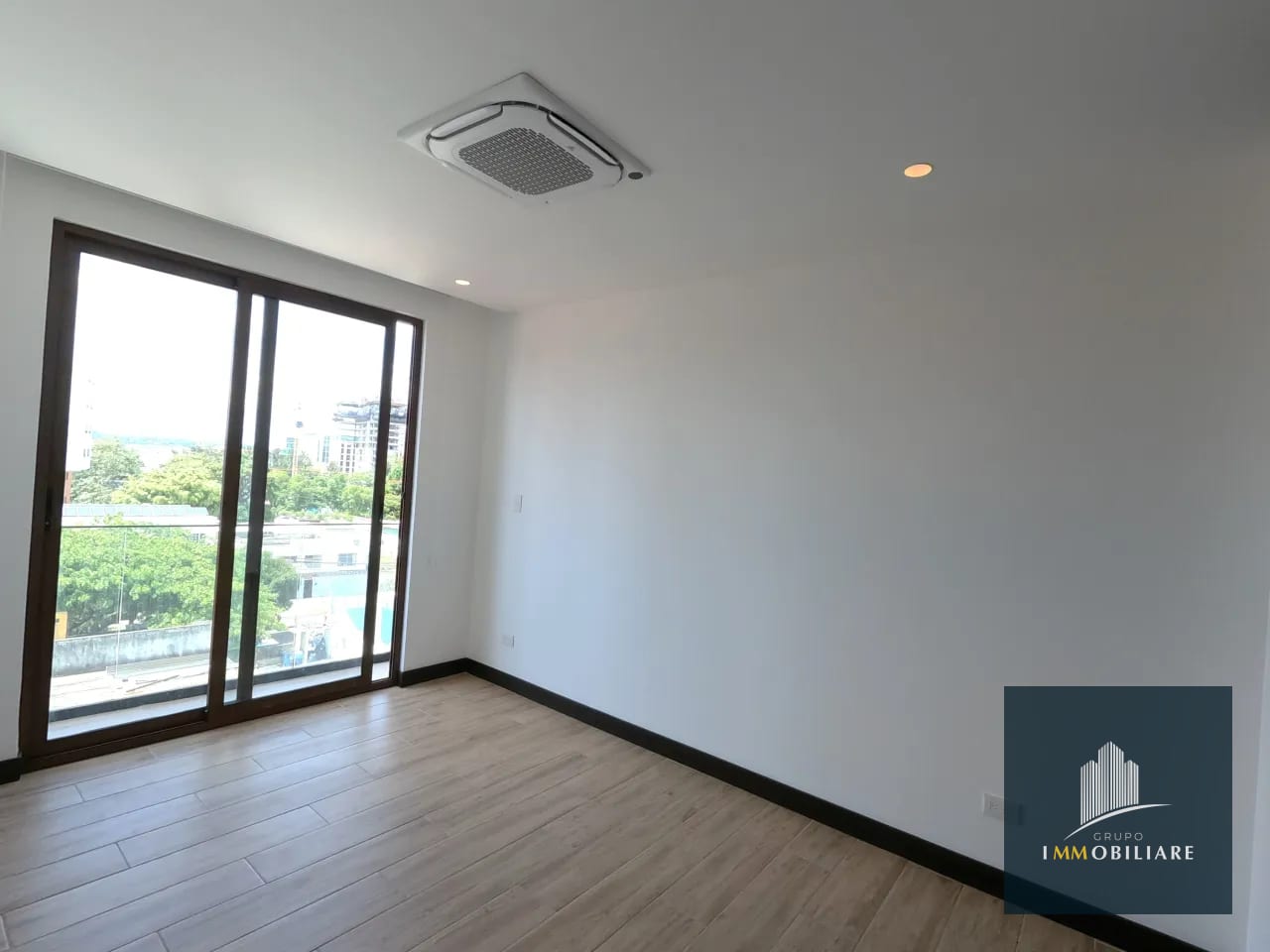 🏡 Apartamento de 3 habitaciones en renta Final Avenida Américas. — Apartamento en Alquiler en Zona 13, Guatemala, Ciudad — foto 8 de 17