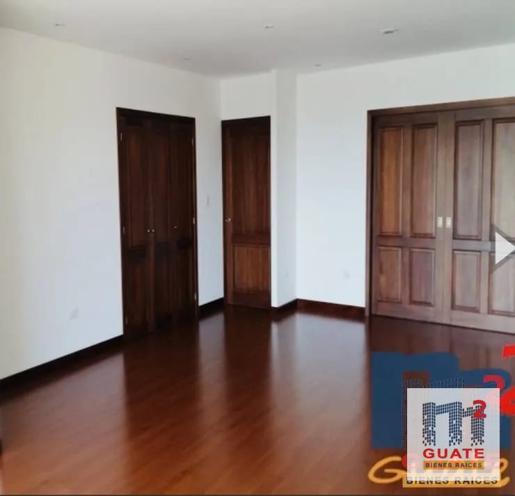 Apartamento en Renta, Zona 15 - Image 3
