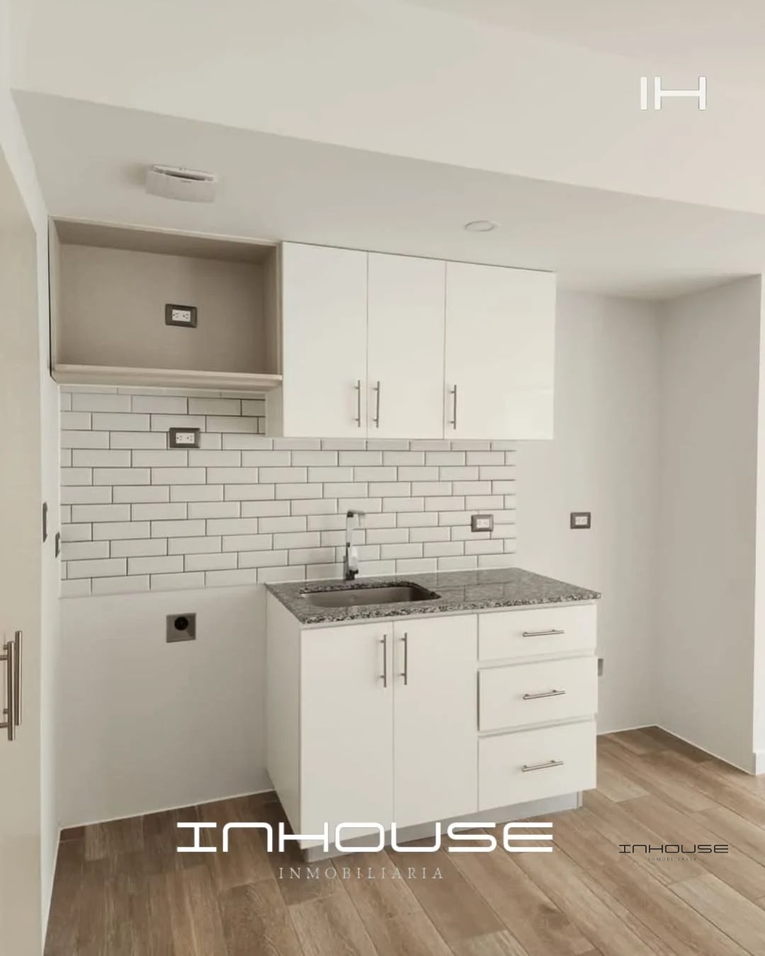 APARTAMENTO EN VENTA TRIBECCA ZONA 11 - 7