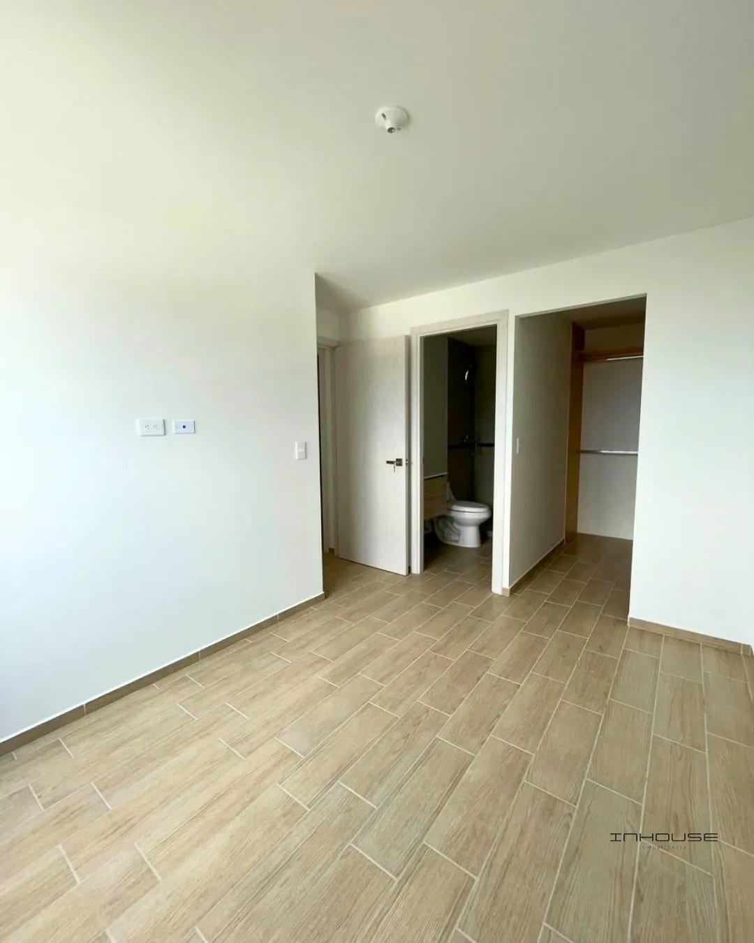 APARTAMENTO EN RENTA ZONA 12 PARA ESTRENAR EN NIVEL ALTO — Apartamento en Alquiler en Zona 12, Guatemala, Ciudad — foto 2 de 10