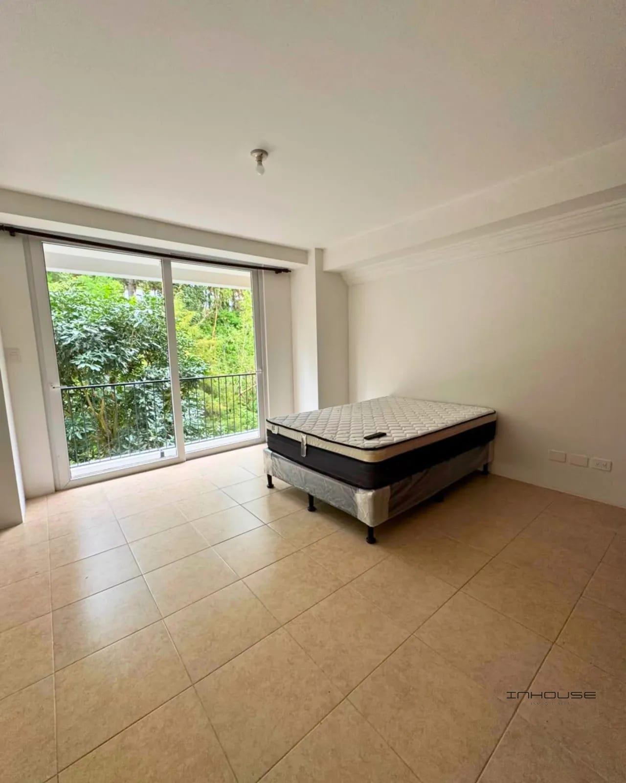 Apartamento en Renta Zona 16, la Montaña — Apartamento en Alquiler en La Montaña, Zona 16, Guatemala, Ciudad — foto 7 de 7