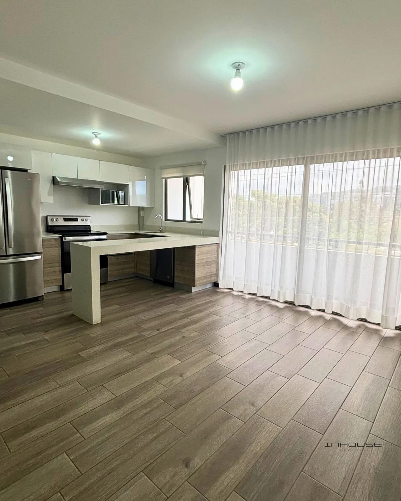 CASA EN VENTA EN ZONA 16 PARA ESTRENAR — Apartamento en Venta en Segheria, Zona 14, Guatemala, Ciudad — foto 1 de 9