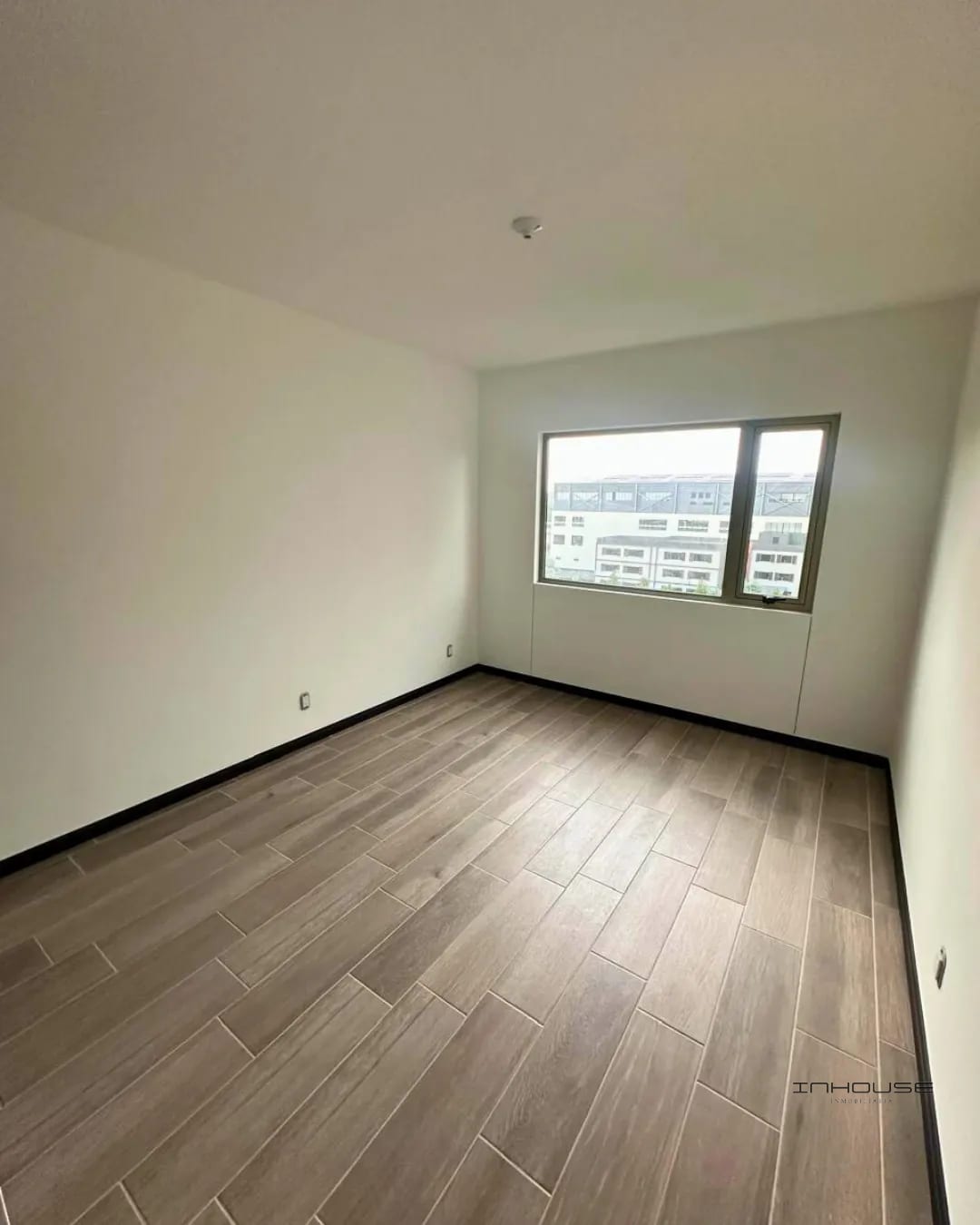 Apartamento en Renta en Zona 14 en Nivel Alto — Apartamento en Alquiler en Zona 14, Guatemala, Ciudad — foto 5 de 11